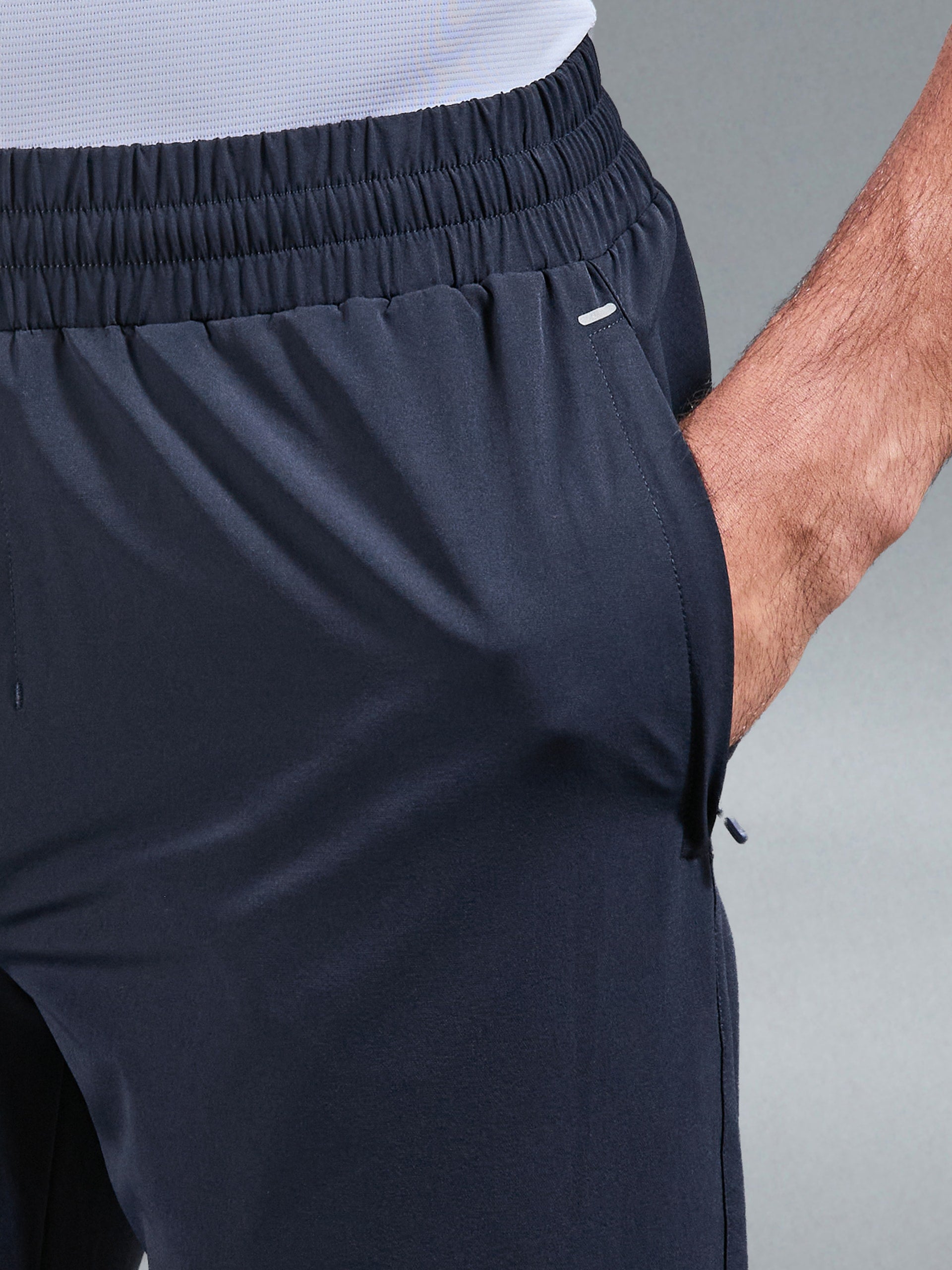 Active Trackpant in Navy