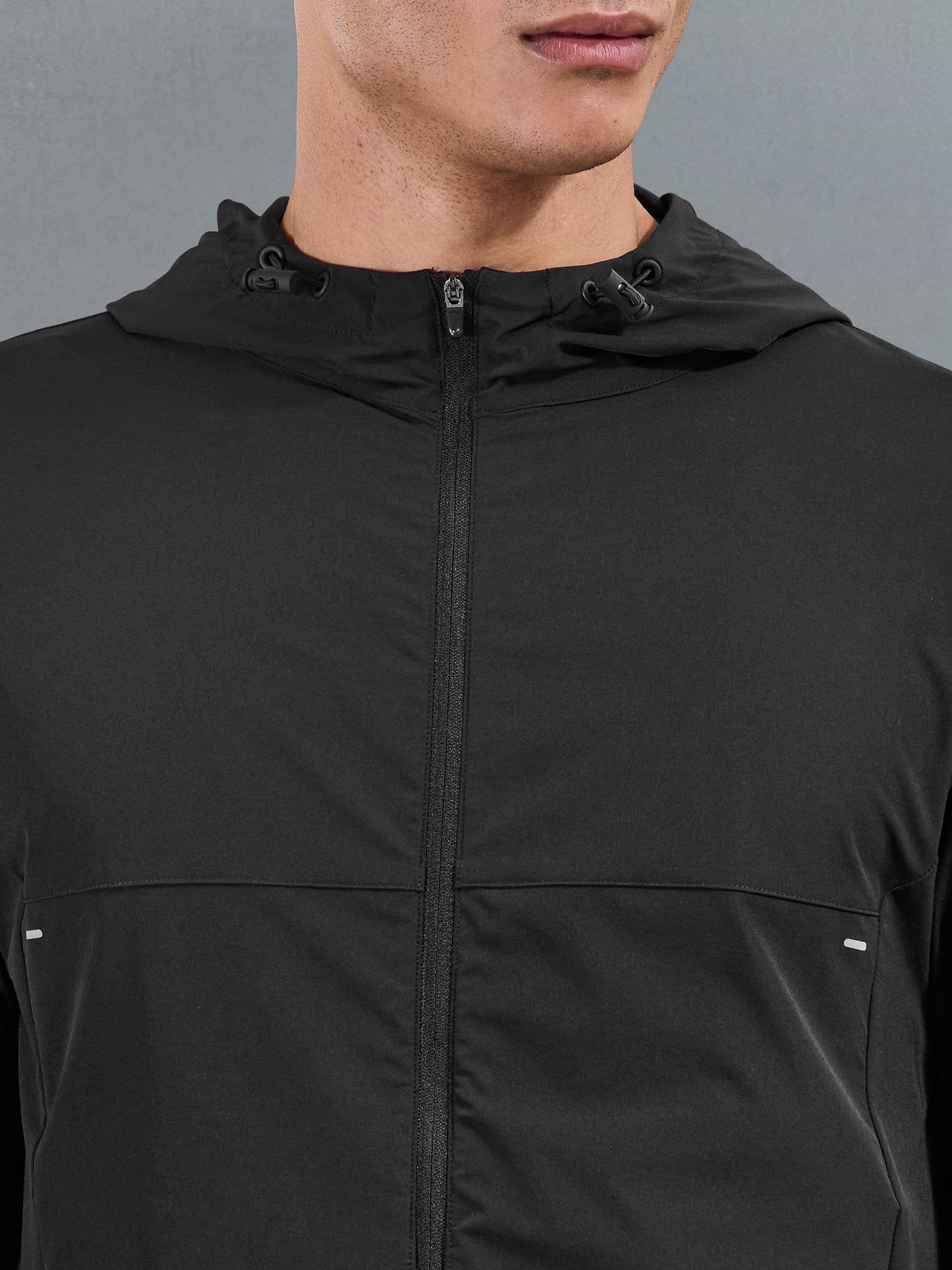 Active Windbreaker in Black