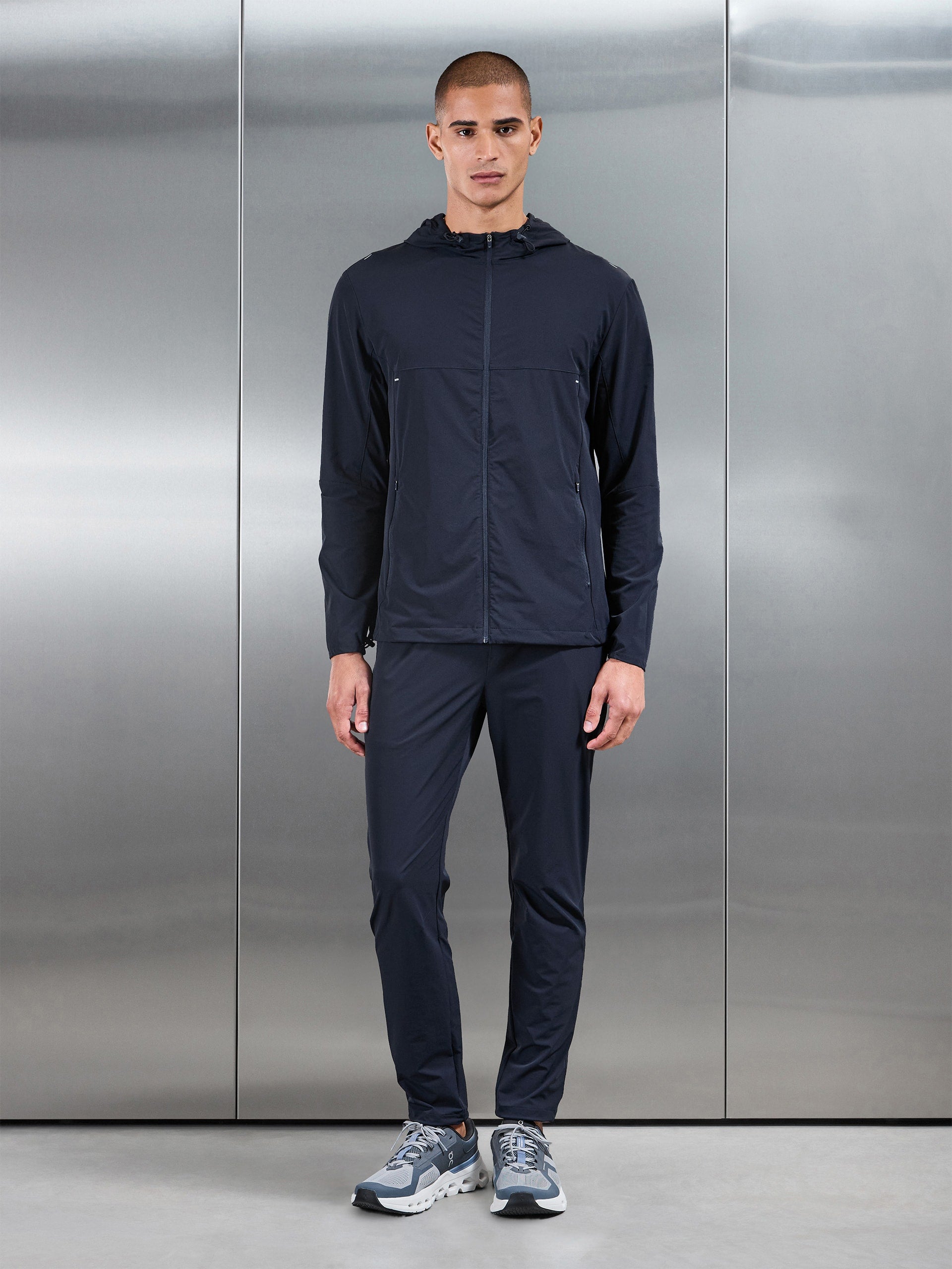 Active Windbreaker in Navy