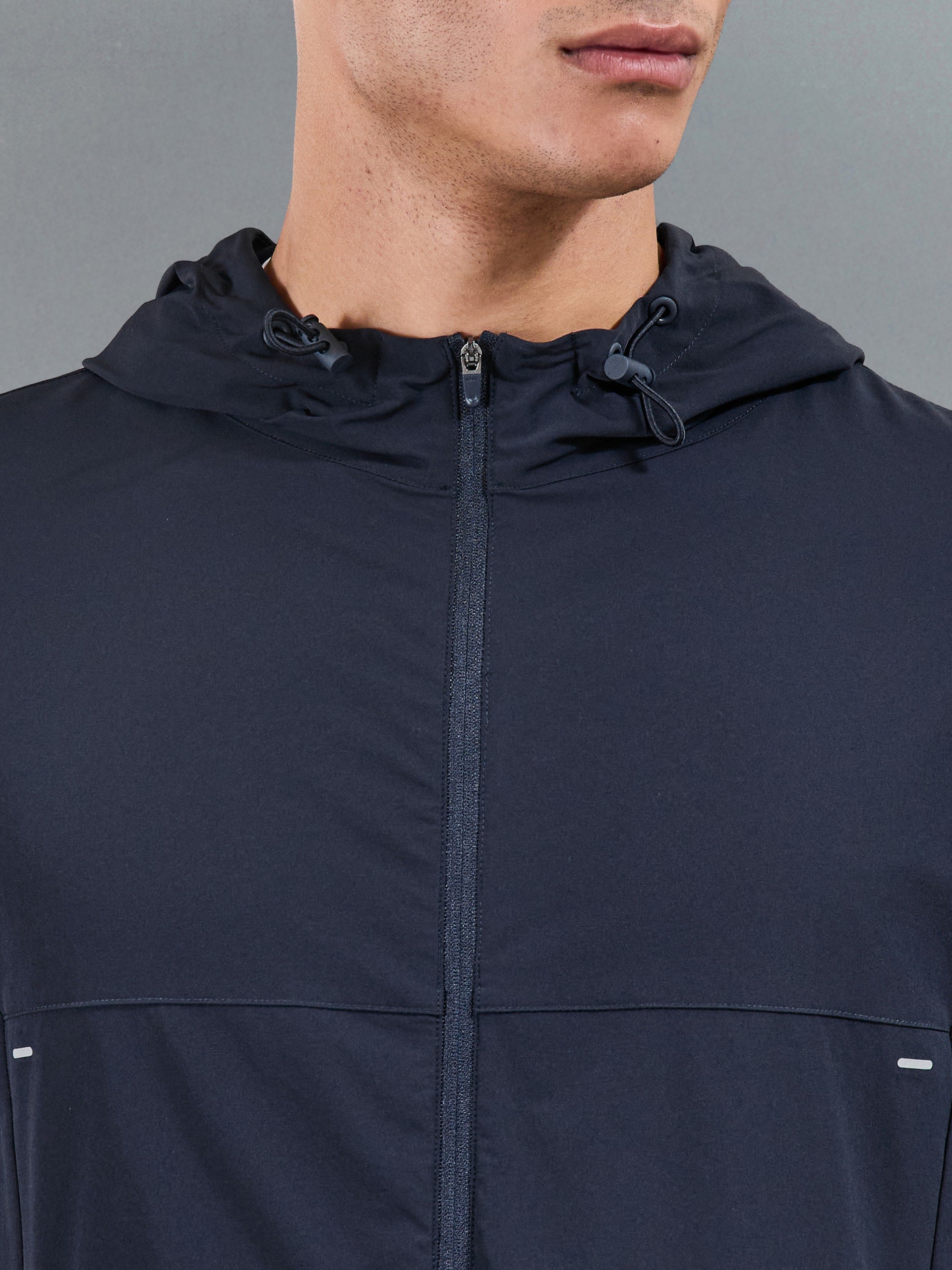 Active Windbreaker in Navy