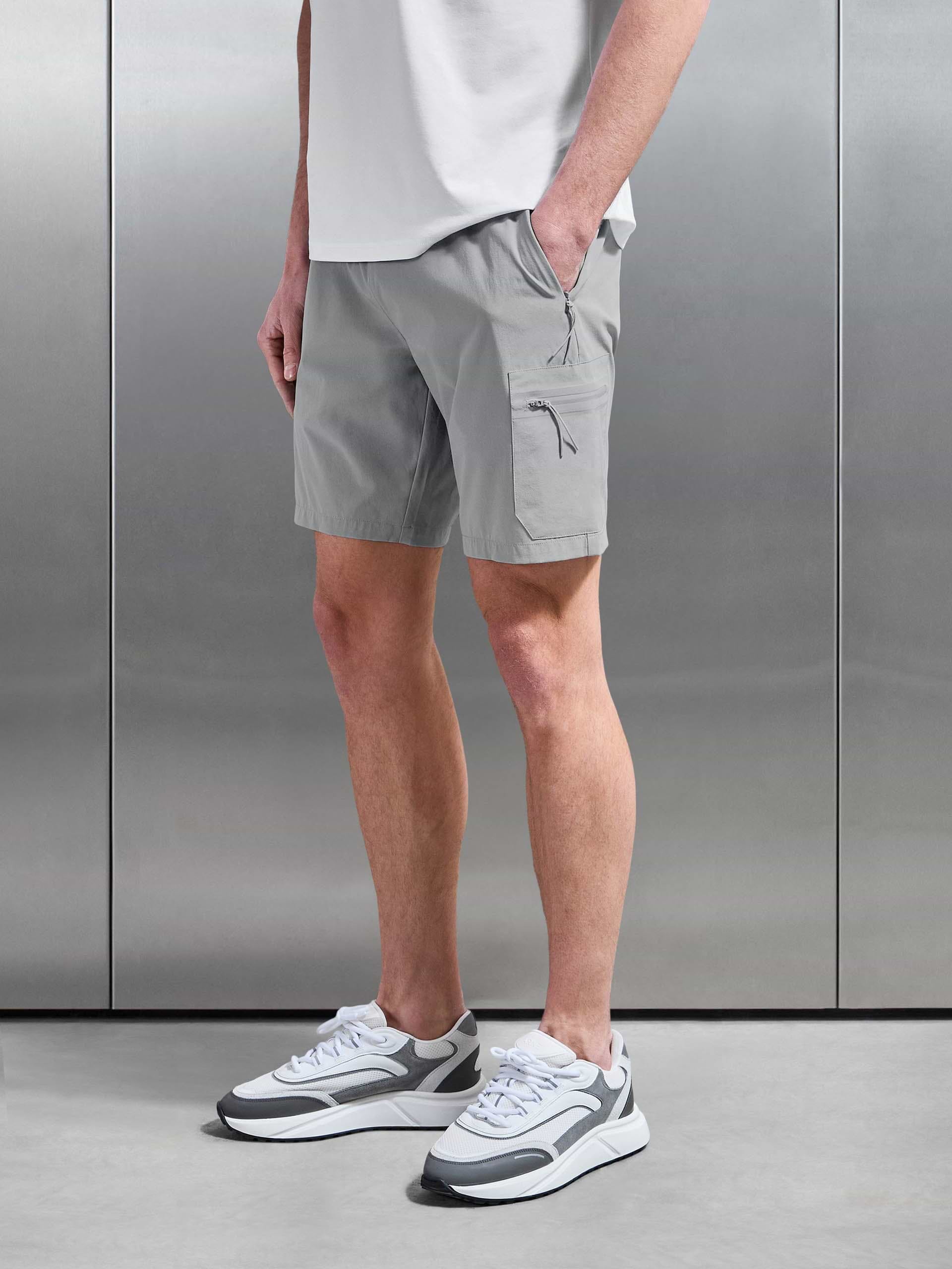 Active Cargo Short in Mid Grey