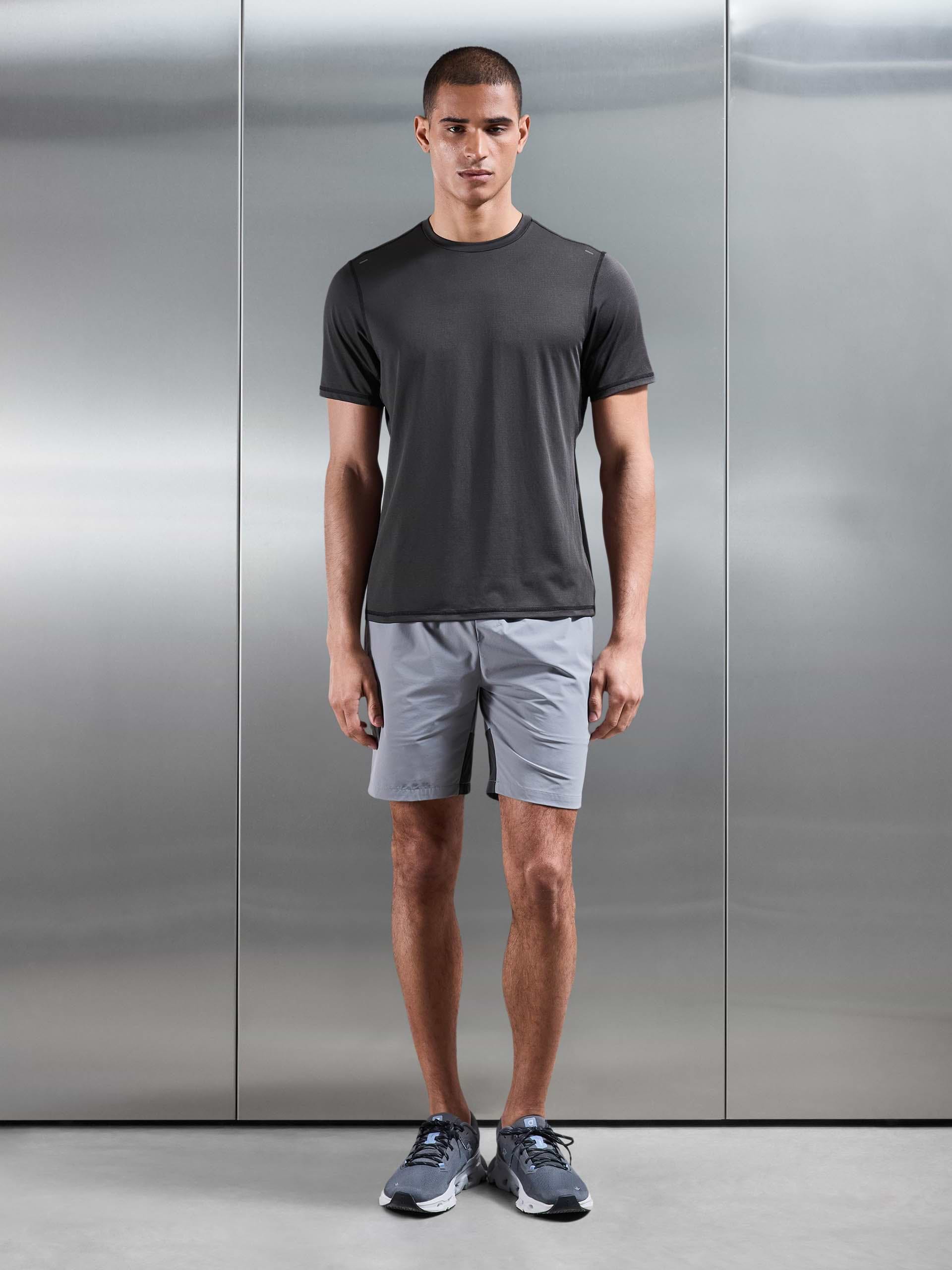 Active Essential T-Shirt in Grey