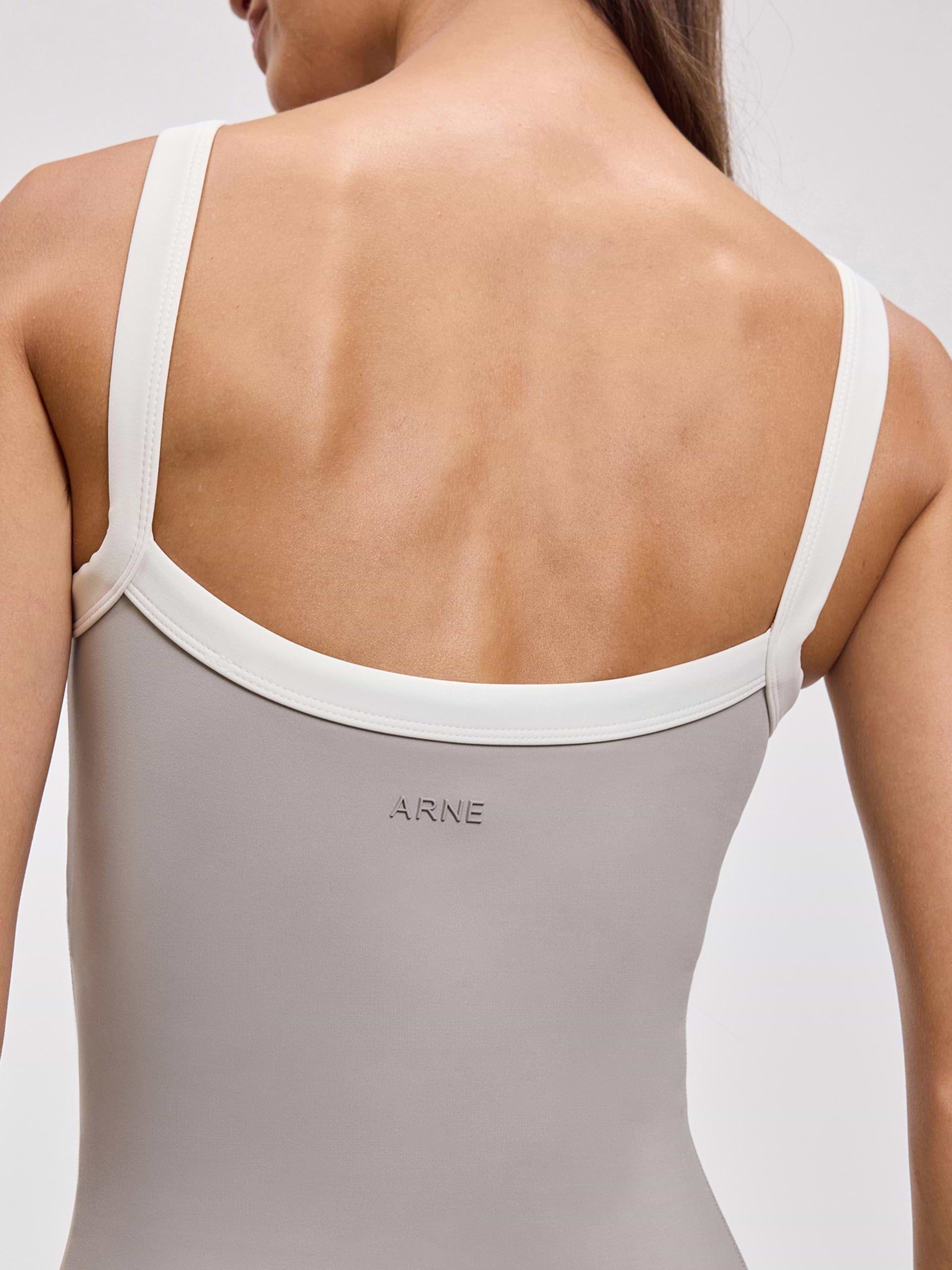 Womens Contrast Strap Active Vest in Stone