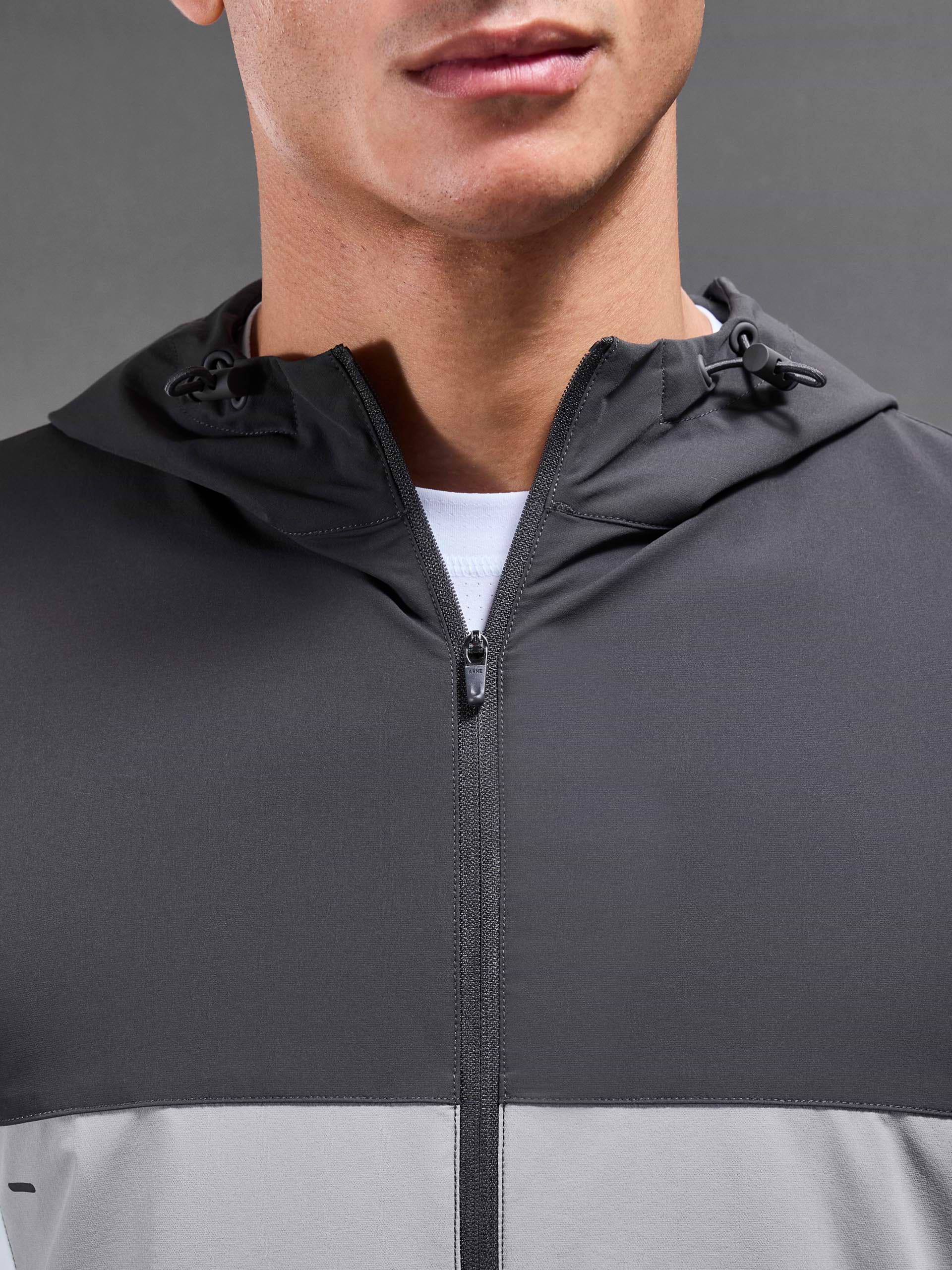 Active Colour Block Windbreaker in Mid Grey