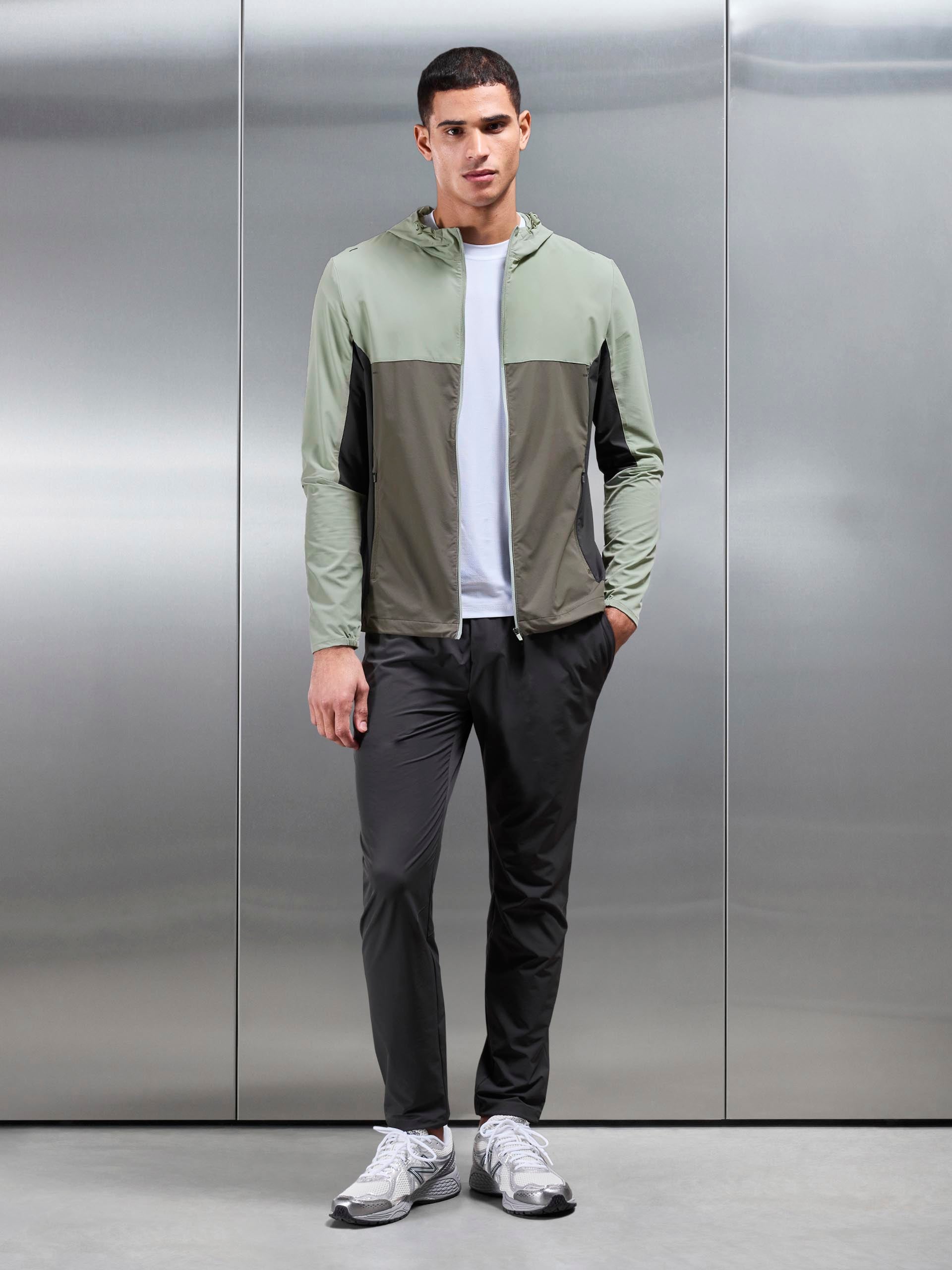 Active Colour Block Windbreaker in Olive