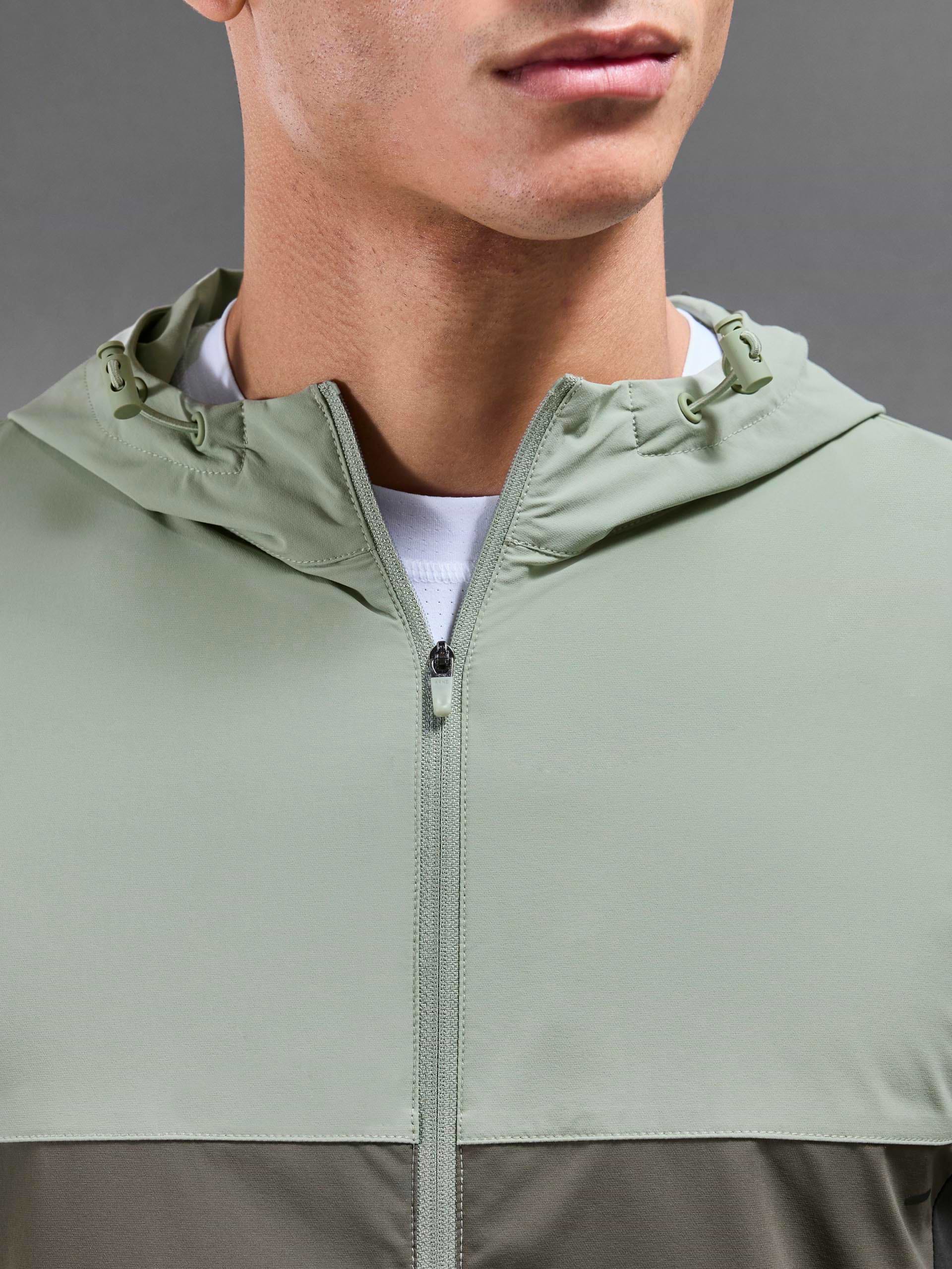 Active Colour Block Windbreaker in Olive