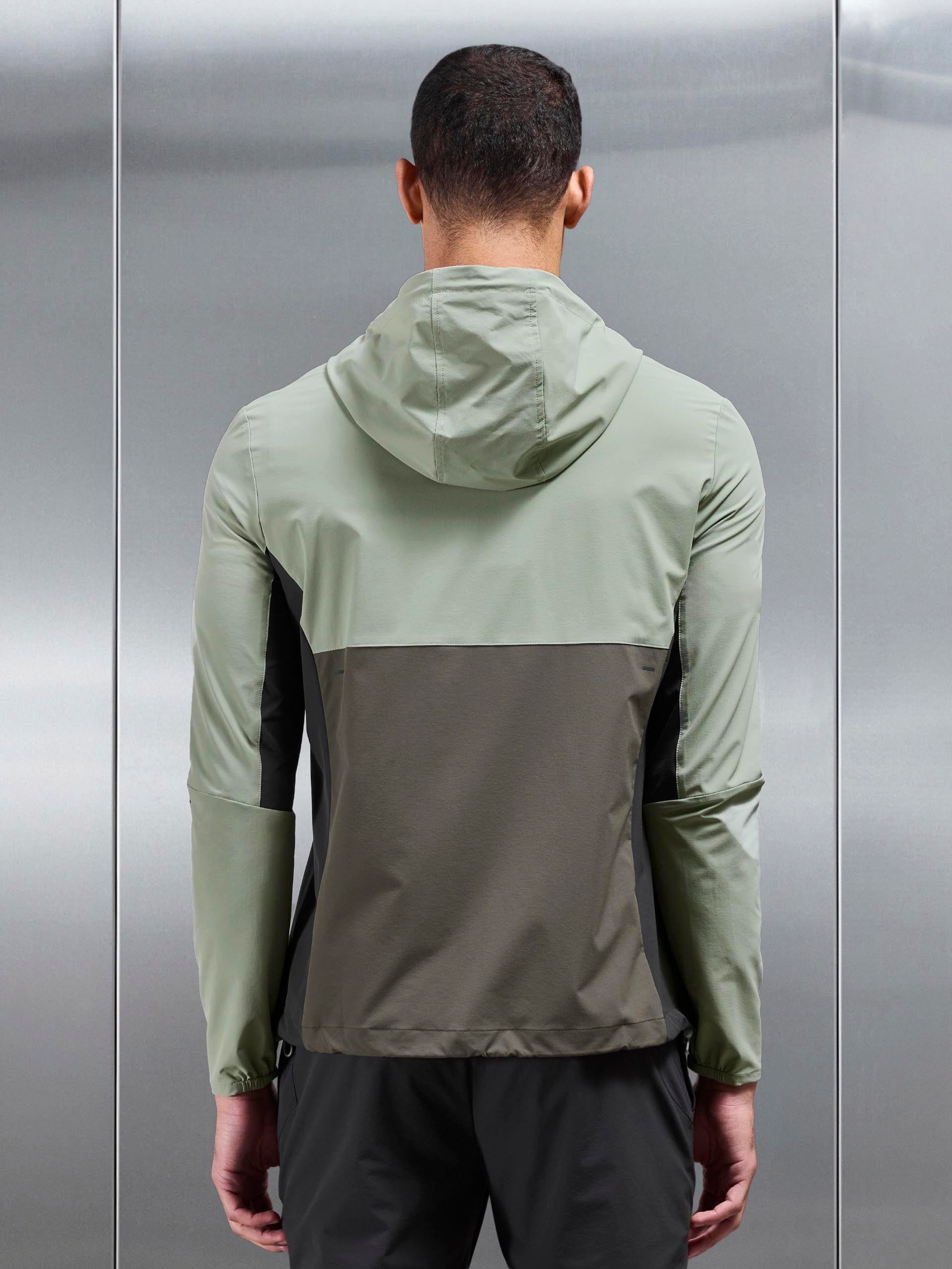 Active Colour Block Windbreaker in Olive