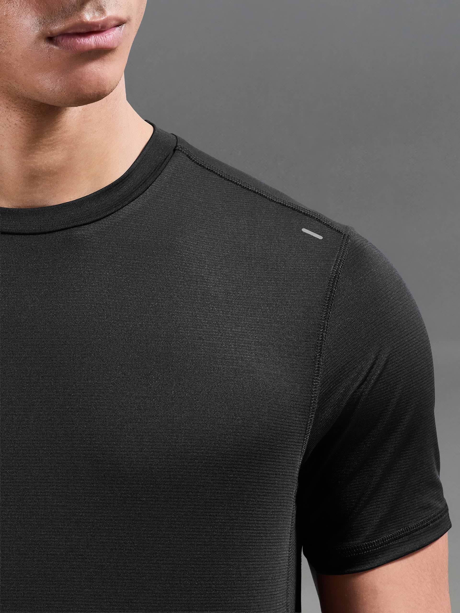 Active Essential T-Shirt in Black