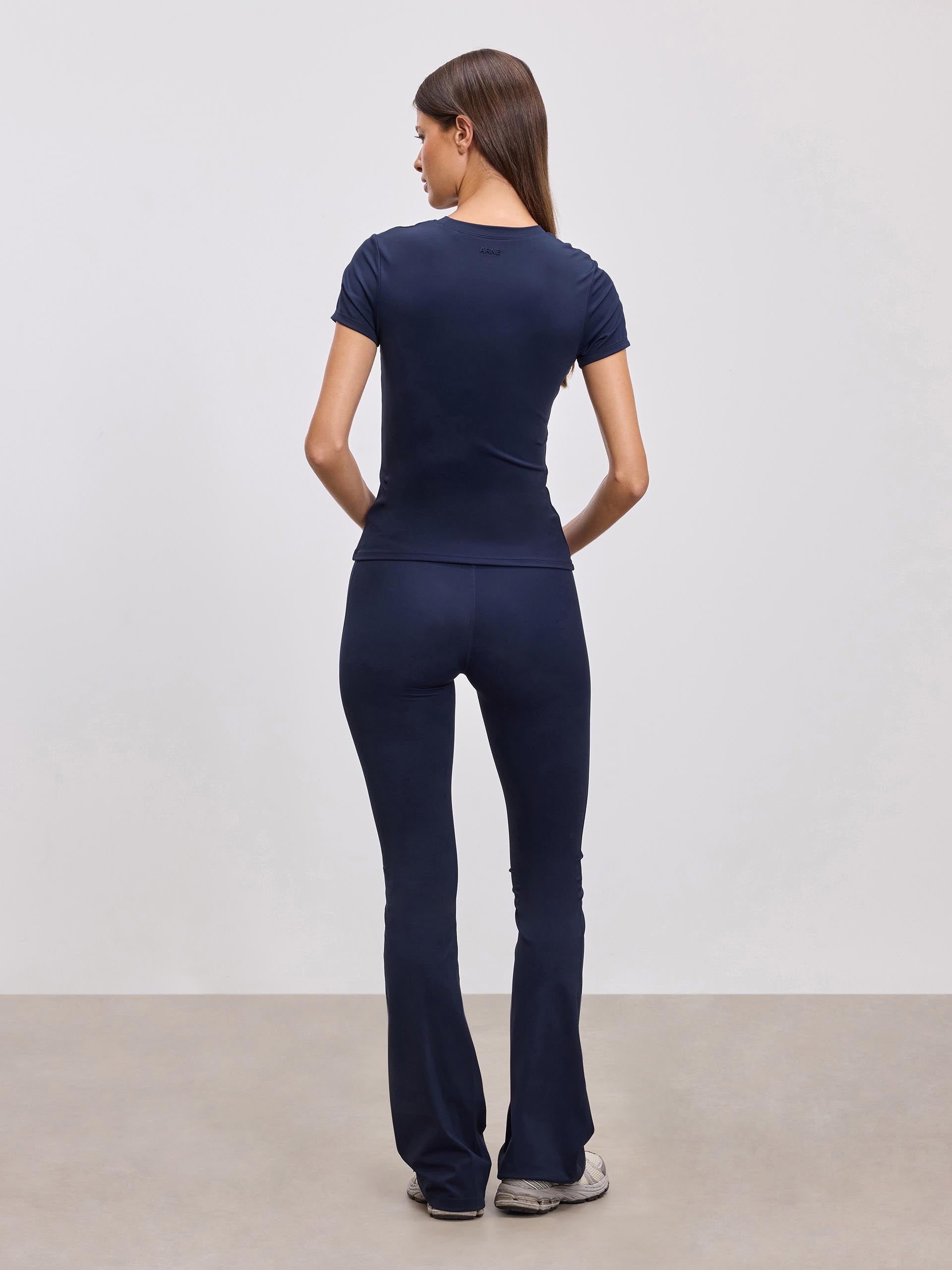 Womens Active Flared Legging in Navy