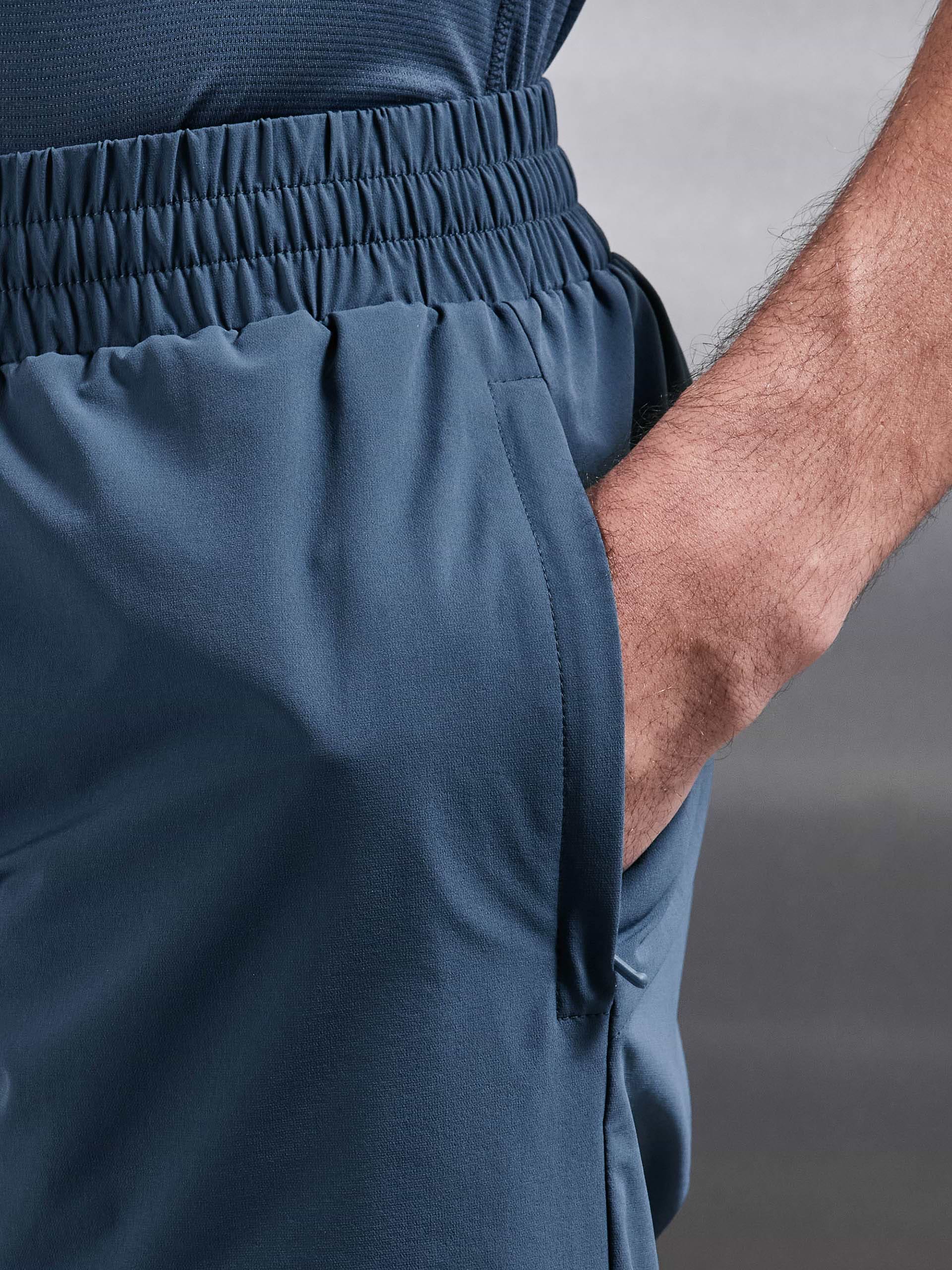 Active Short in Steel Blue