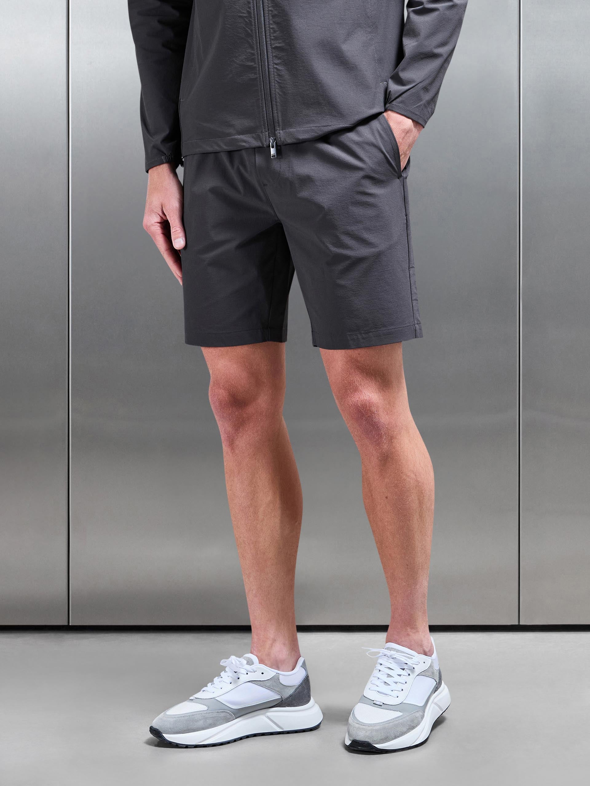Active Tech Short in Grey