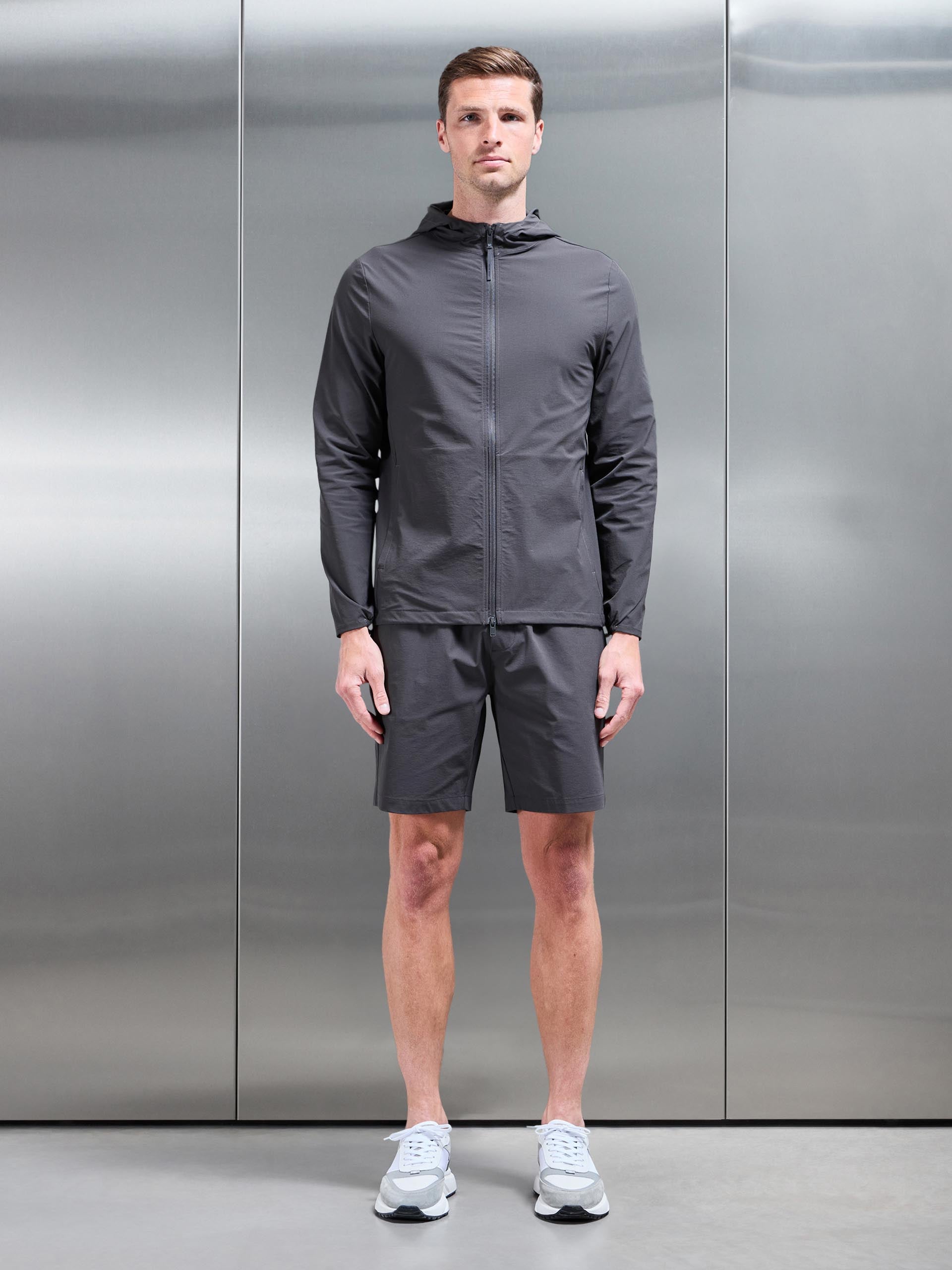 Active Tech Short in Grey