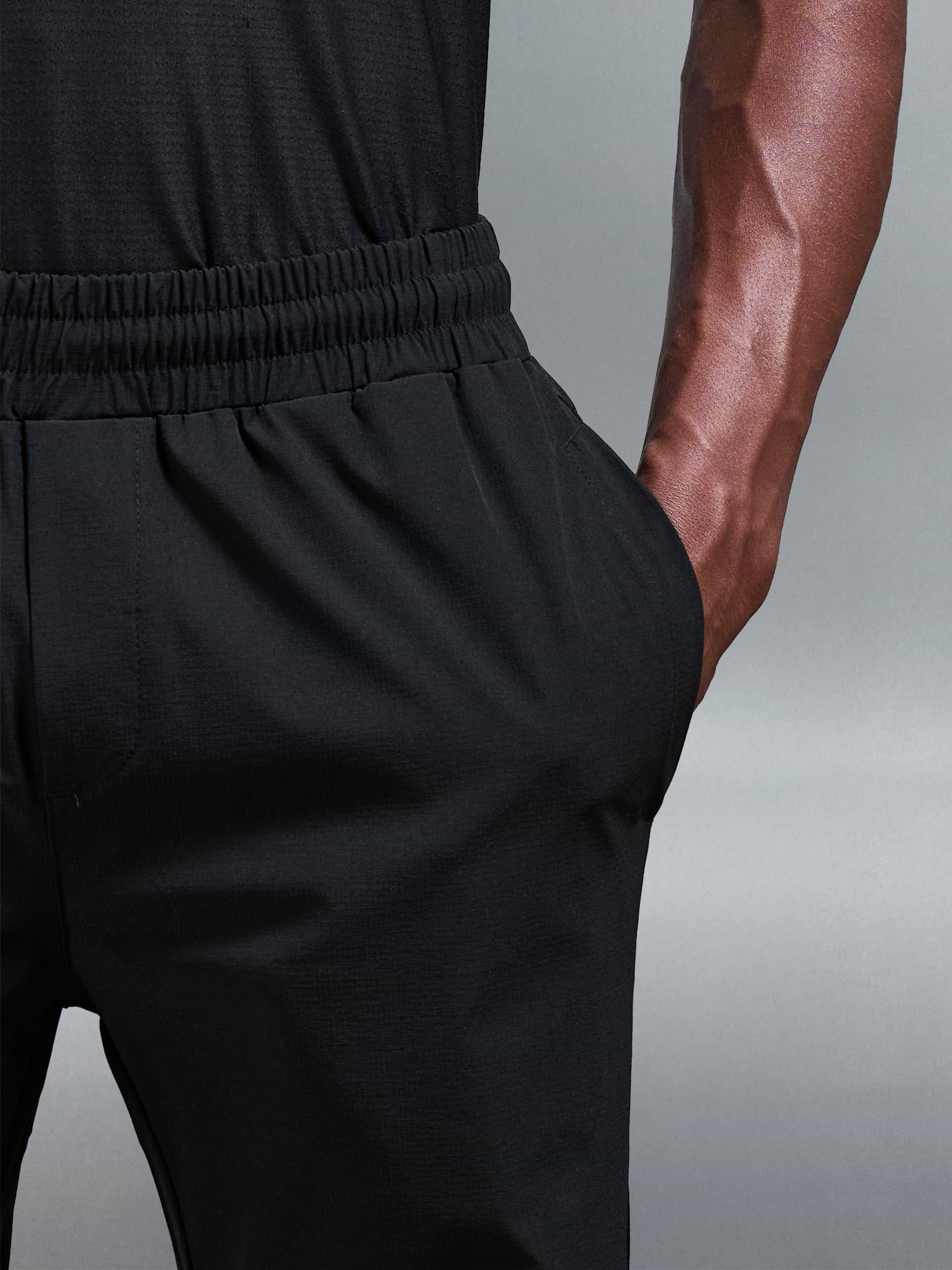 Active Technical Tapered Trackpant in Black