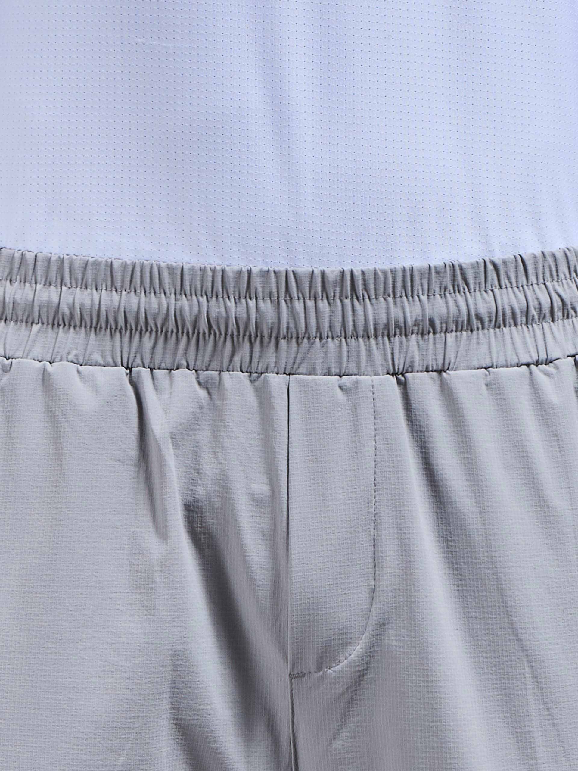 Active Technical Tapered Trackpant in Mid Grey