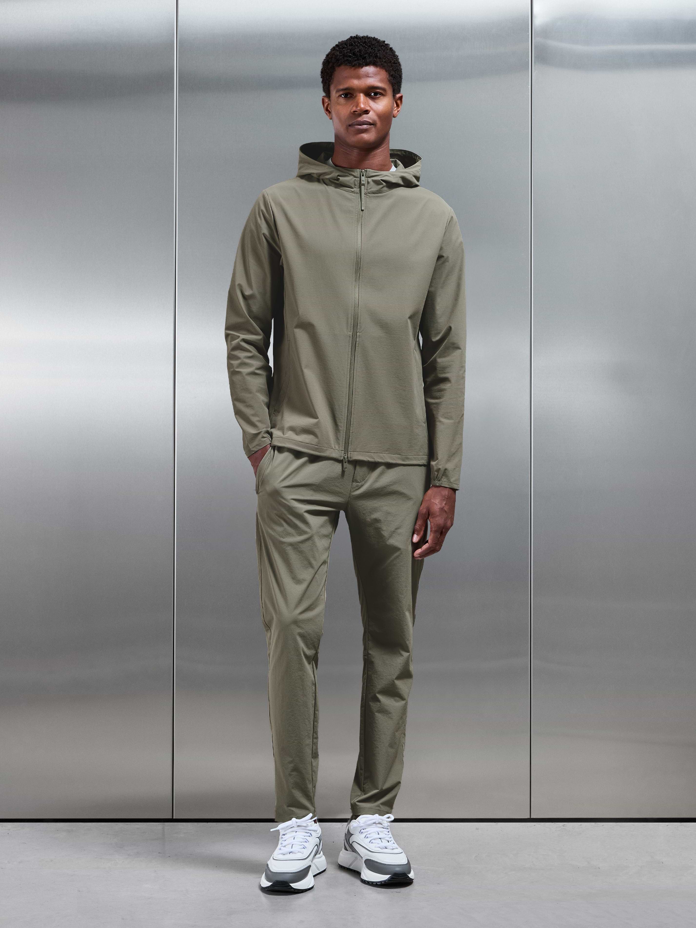 Active Technical Tapered Trackpant in Olive