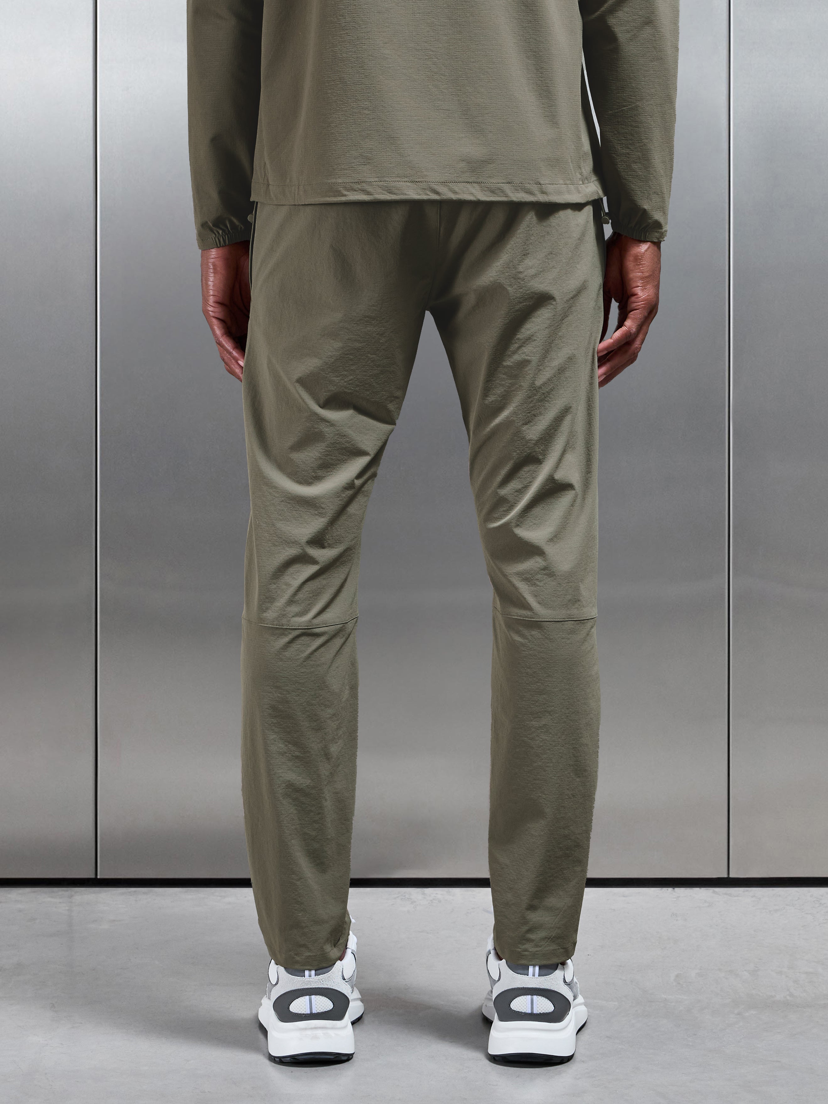 Active Technical Tapered Trackpant in Olive