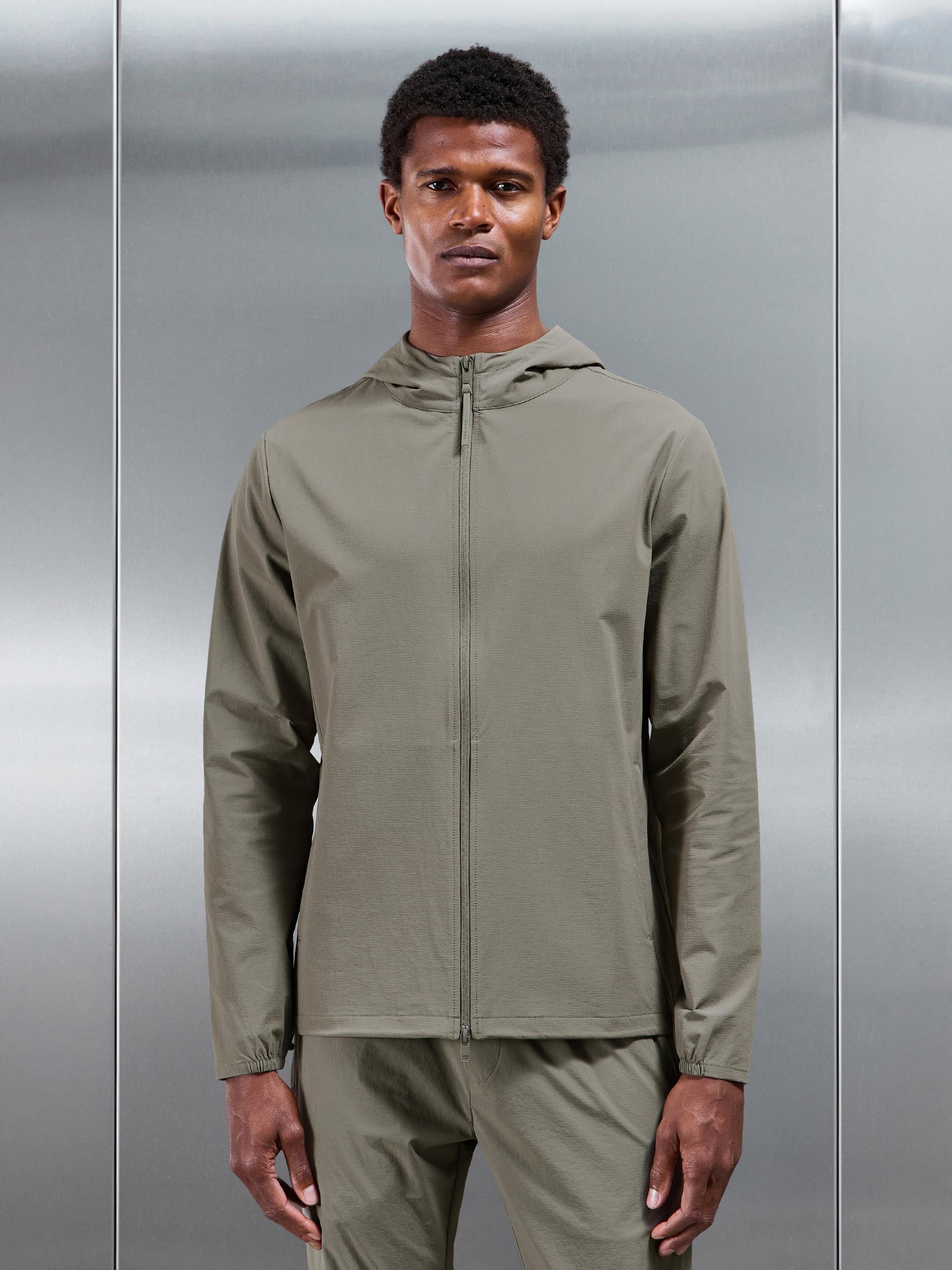 Active Technical Windbreaker in Olive