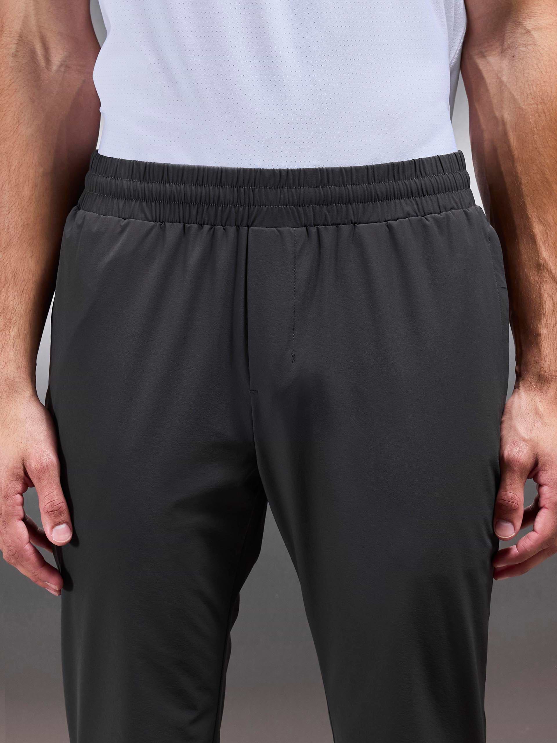 Active Trackpant in Grey