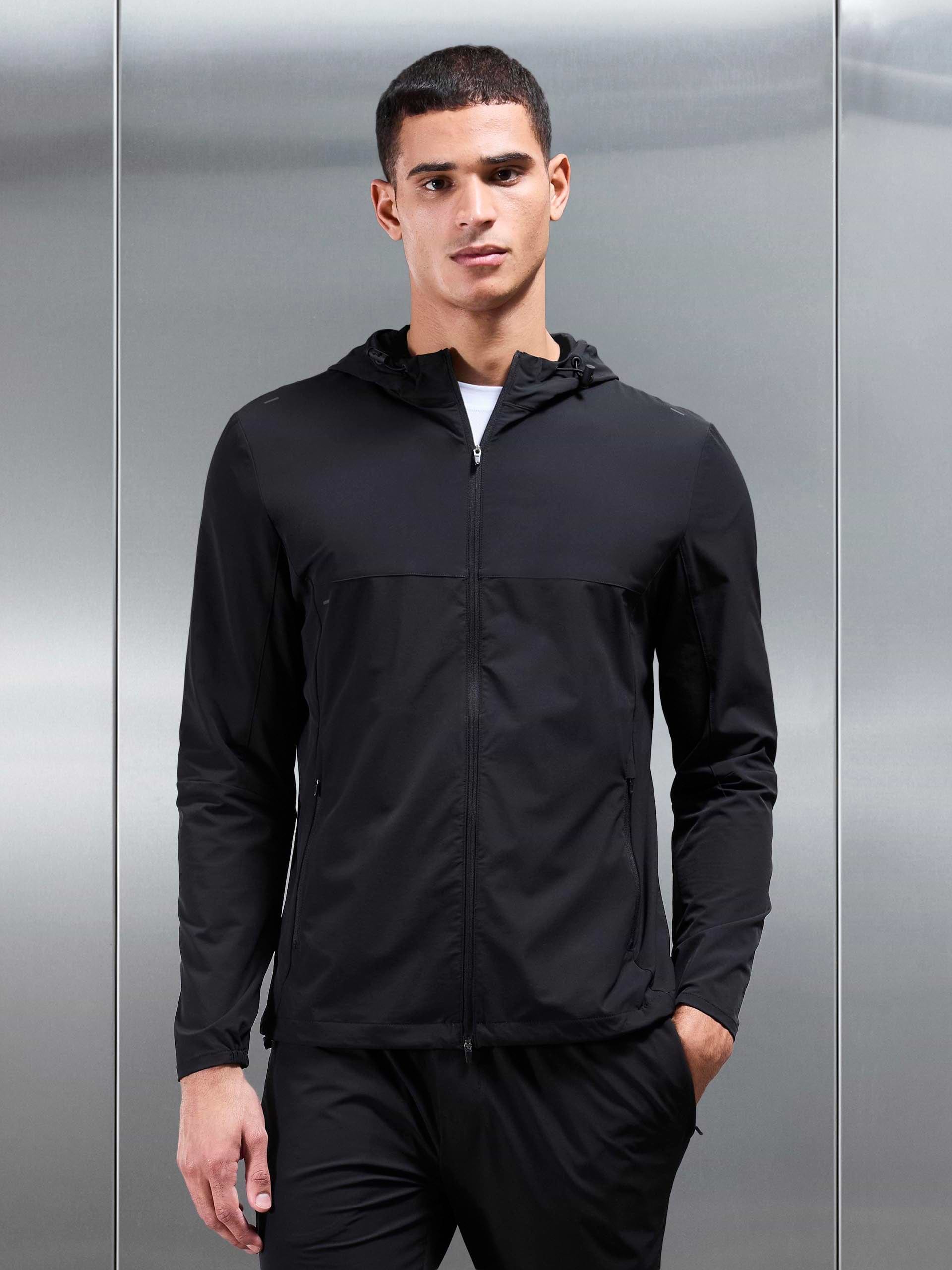 Active Windbreaker in Black