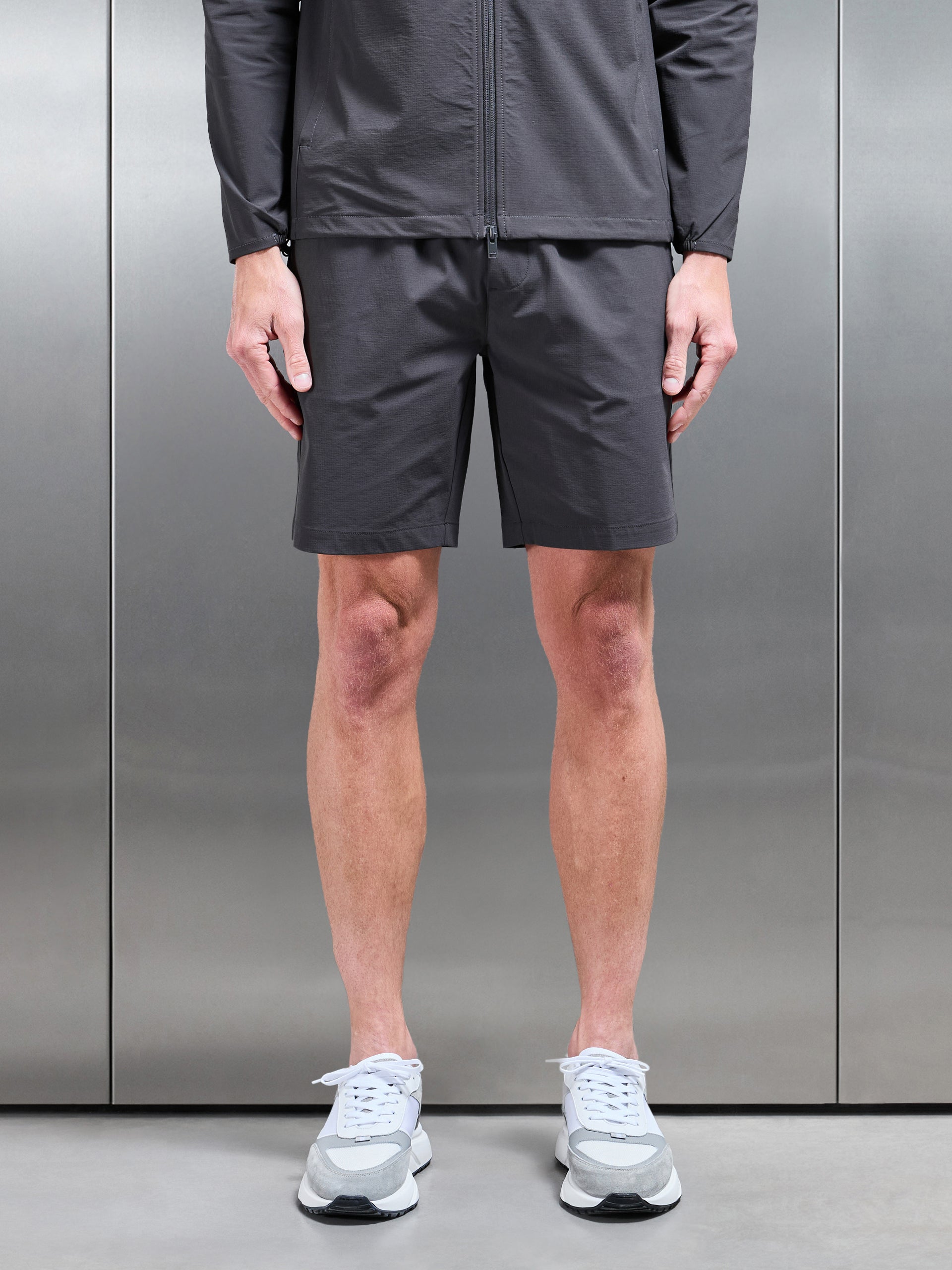 Active Tech Short in Grey