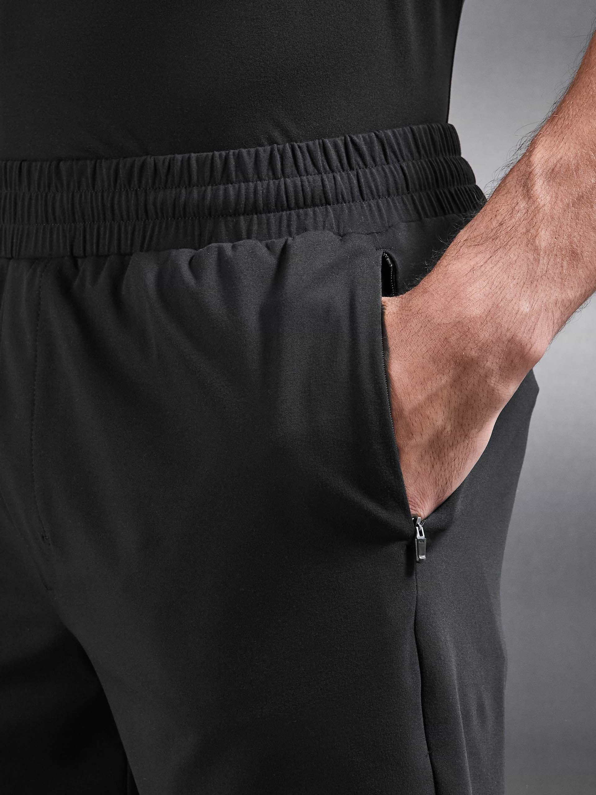 Active Jersey Short in Black