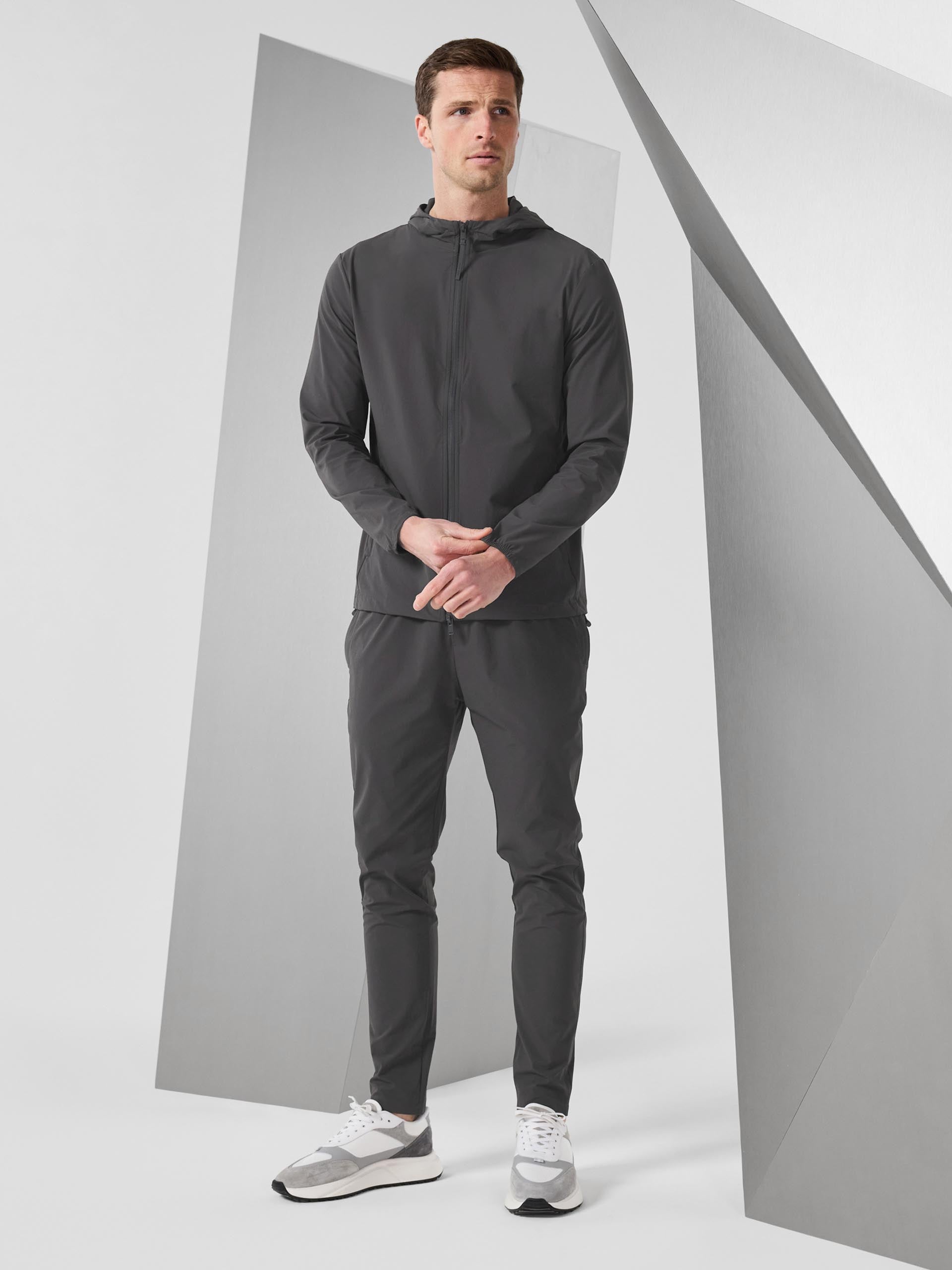 Active Technical Tapered Trackpant in Grey