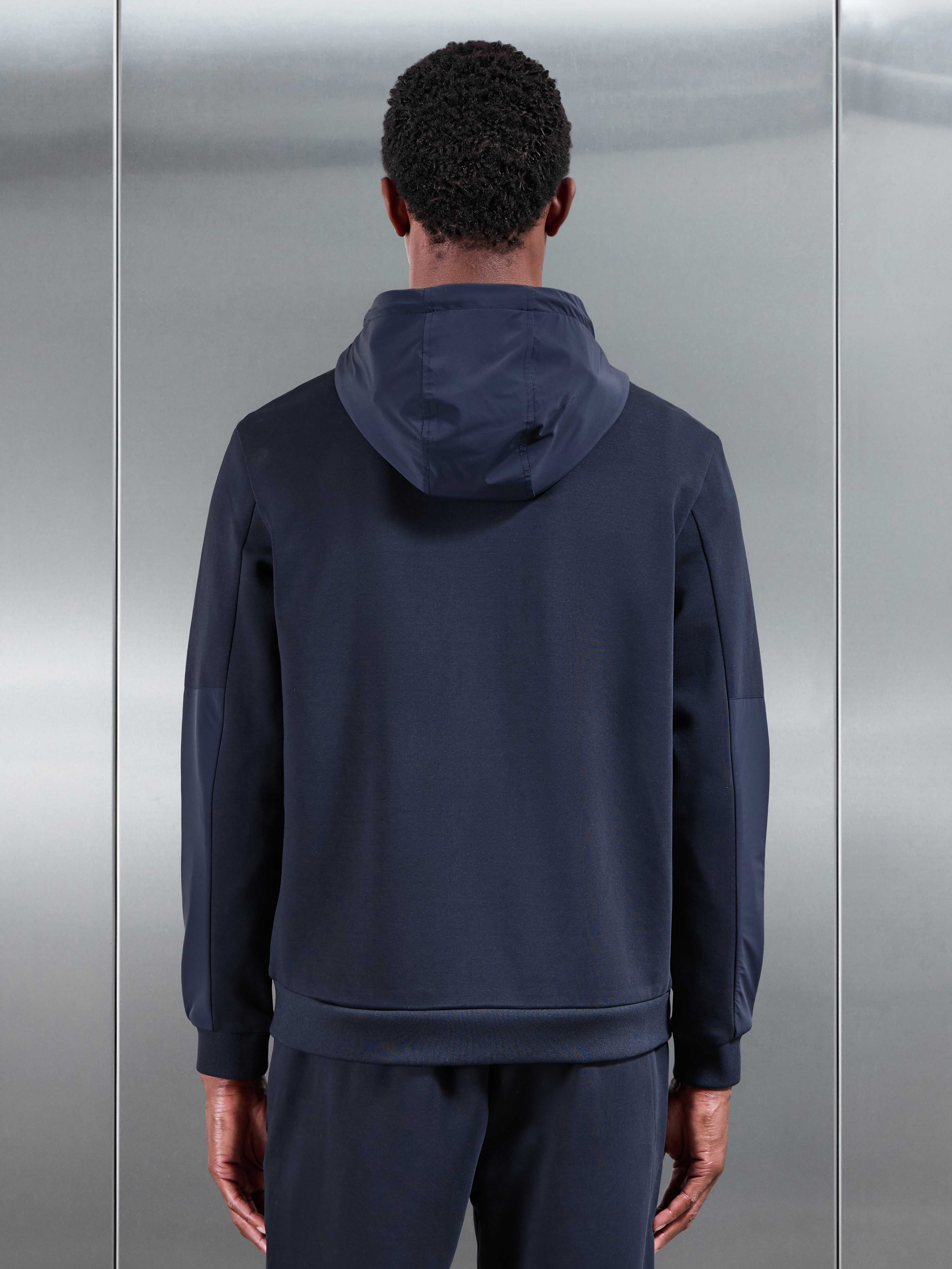 Apex Hybrid Jersey Windbreaker in Navy