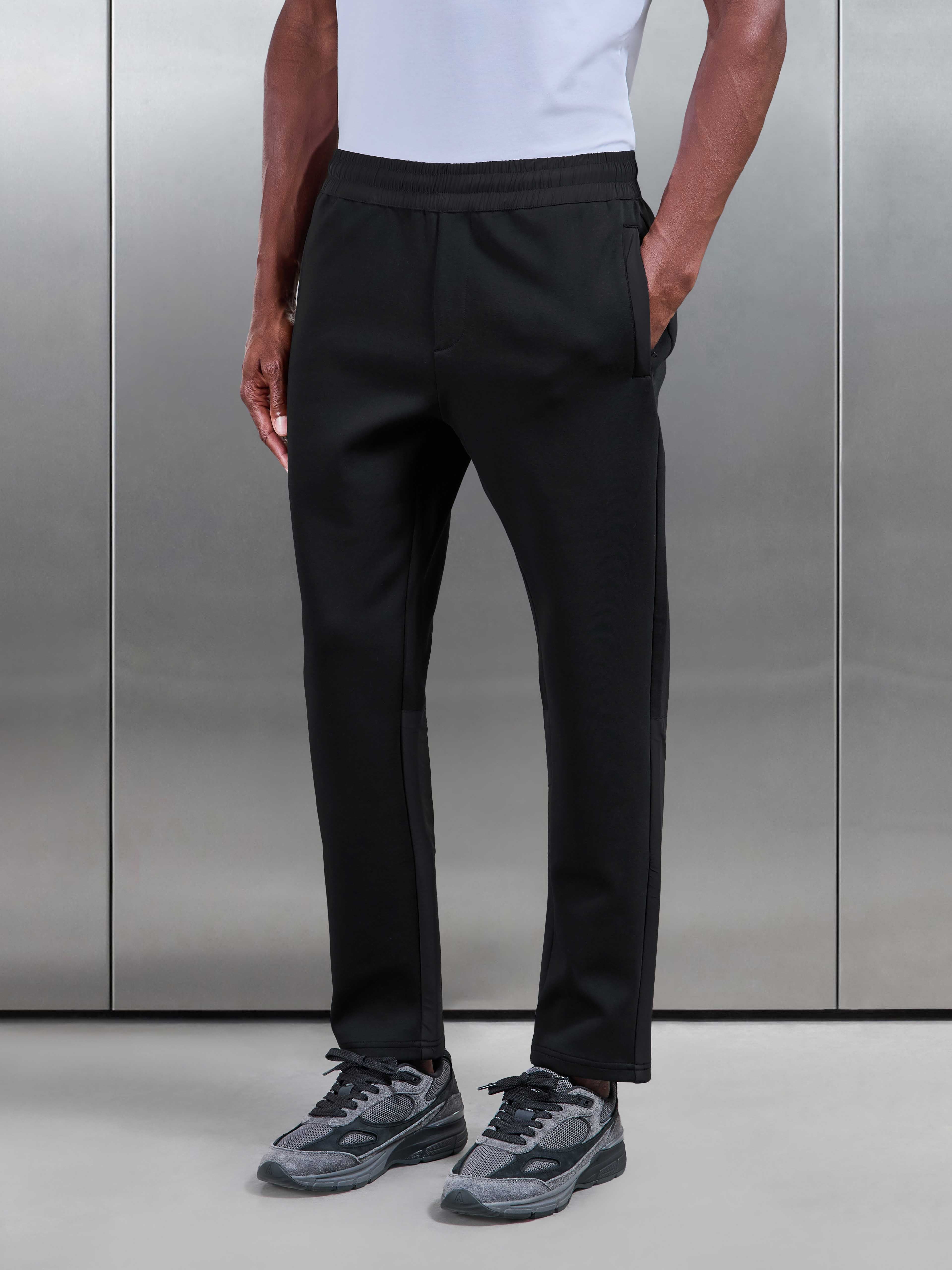 Apex Jersey Hybrid Jogger in Black