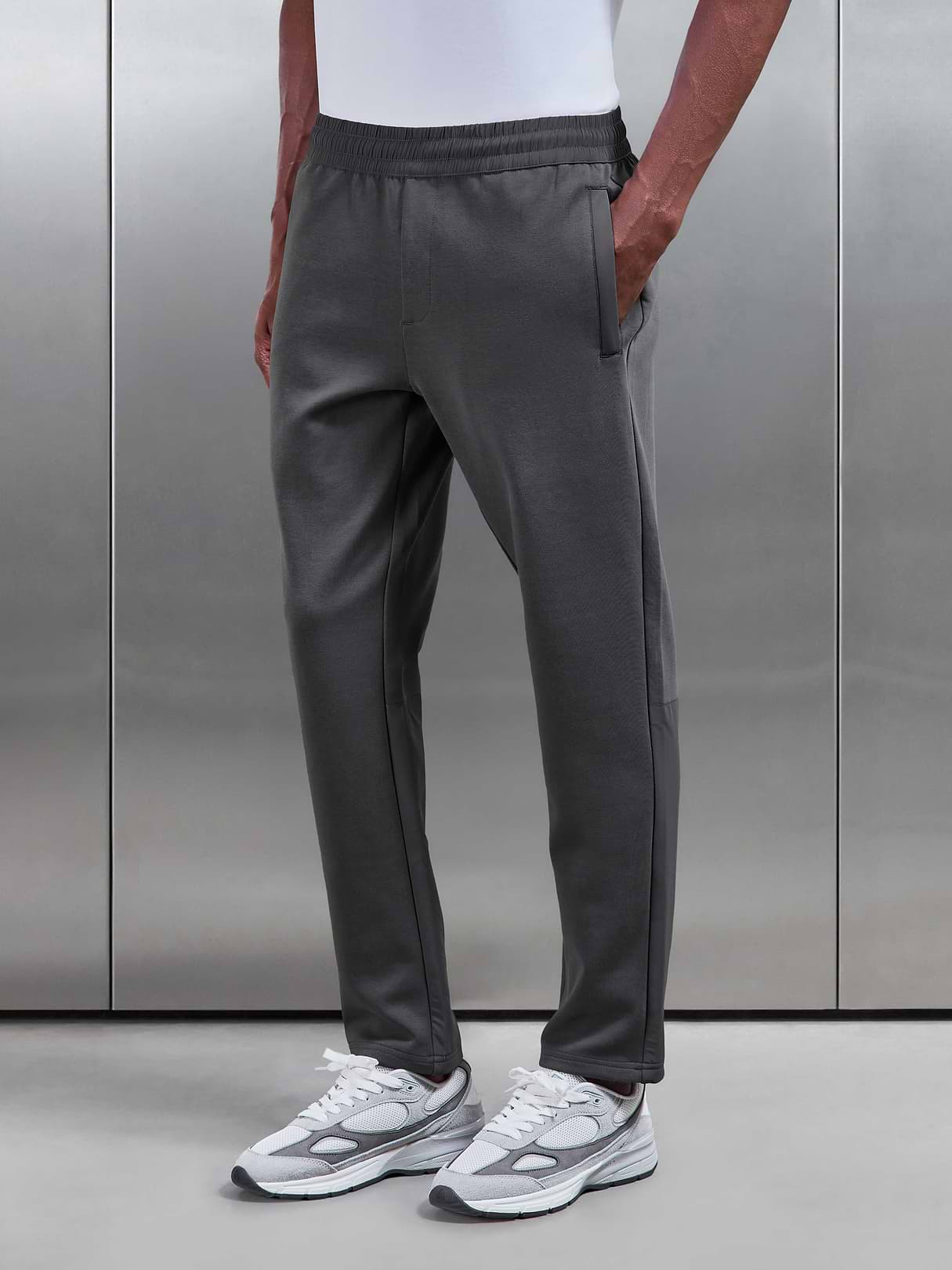Apex Jersey Hybrid Jogger in Grey | ARNE US