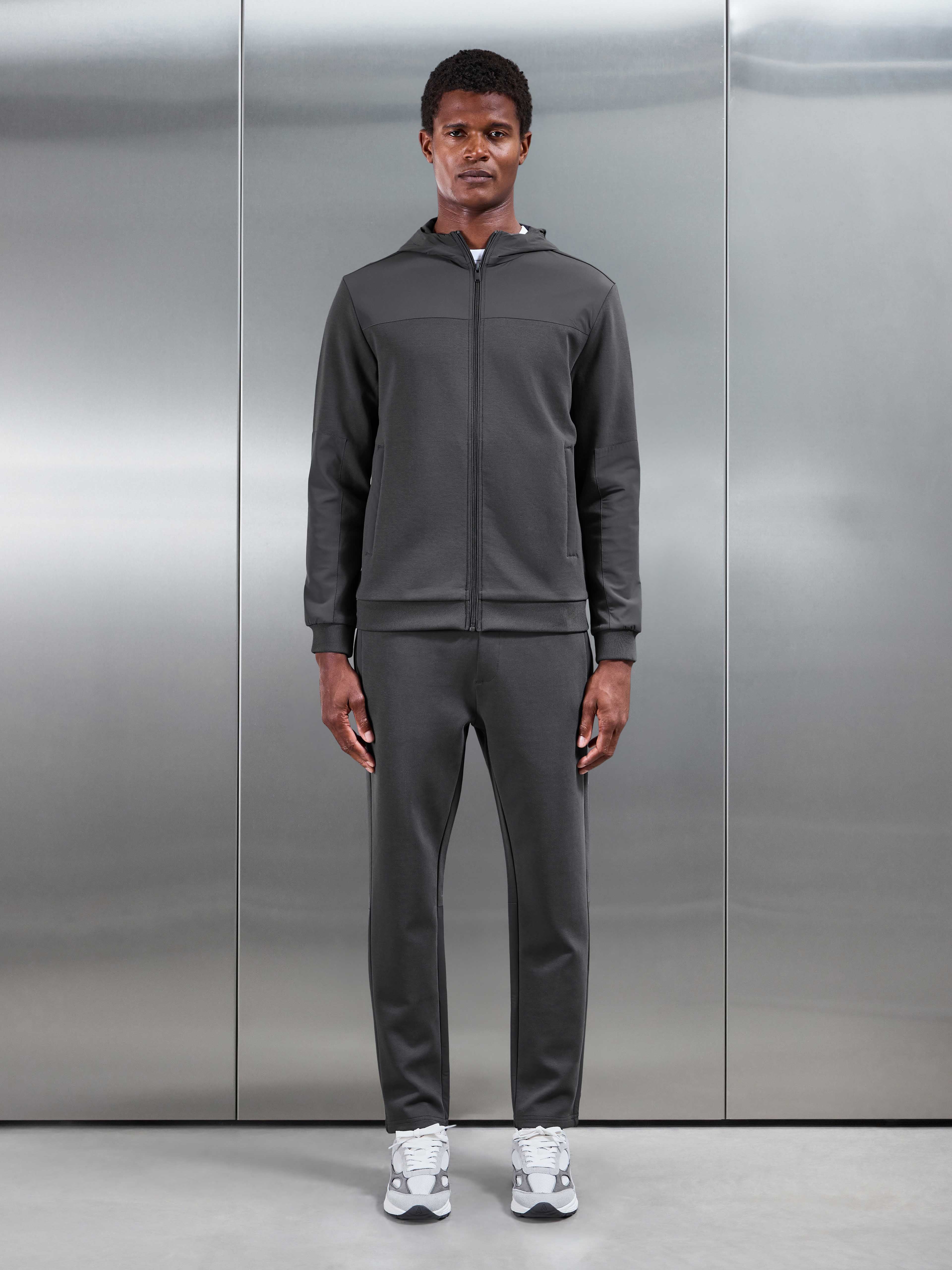 Apex Jersey Hybrid Jogger in Grey