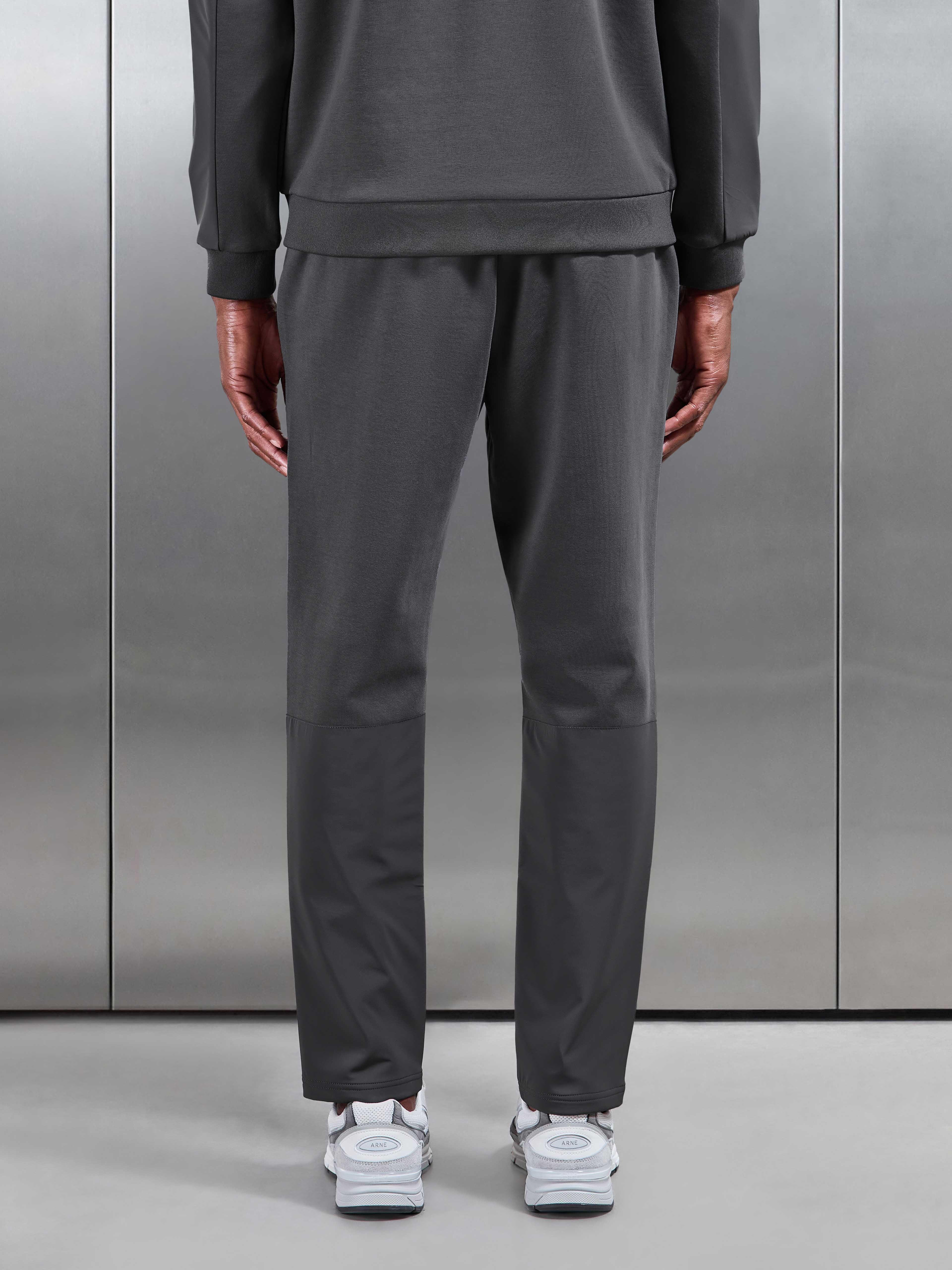 Apex Jersey Hybrid Jogger in Grey