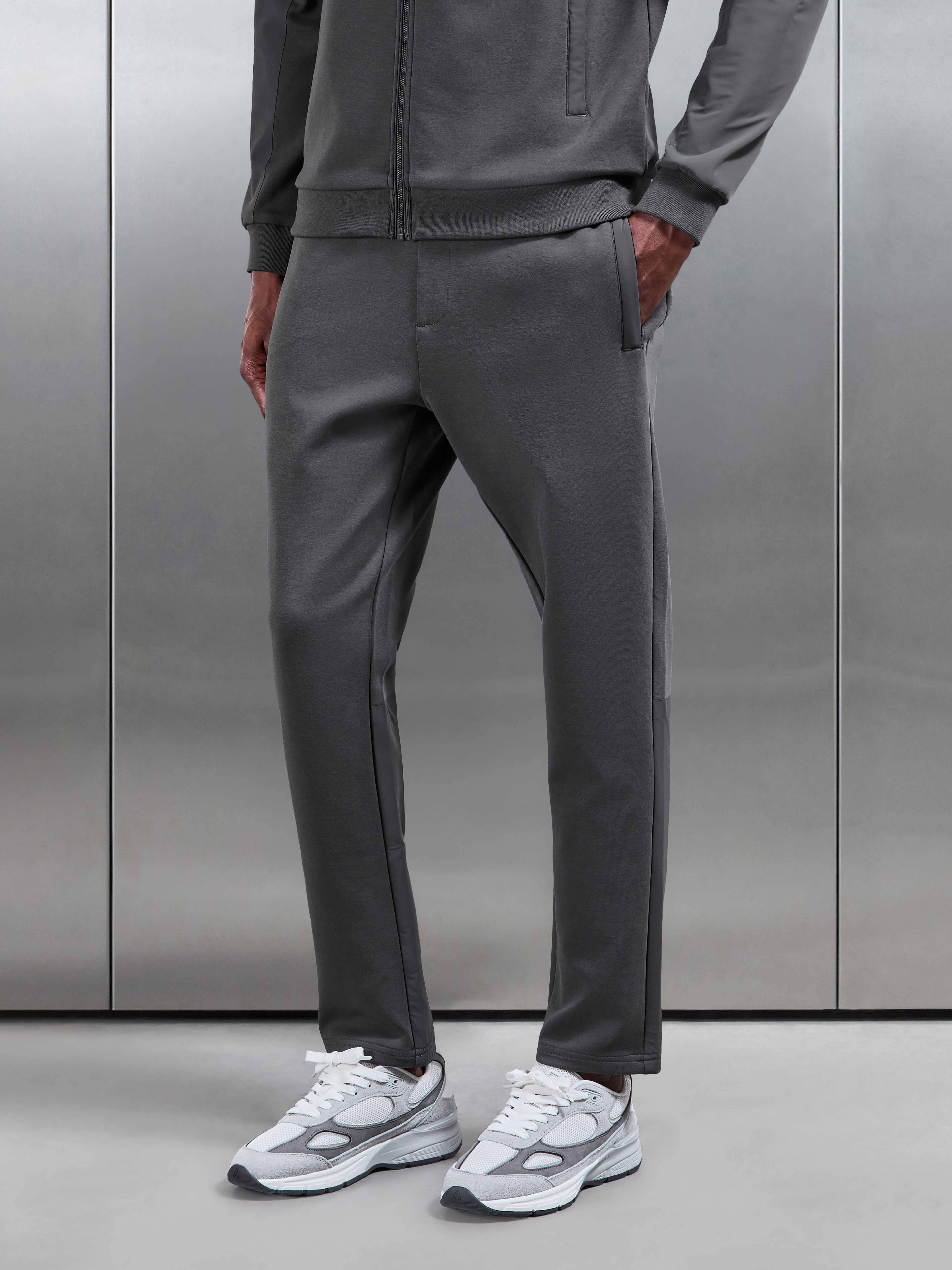 Apex Jersey Hybrid Jogger in Grey