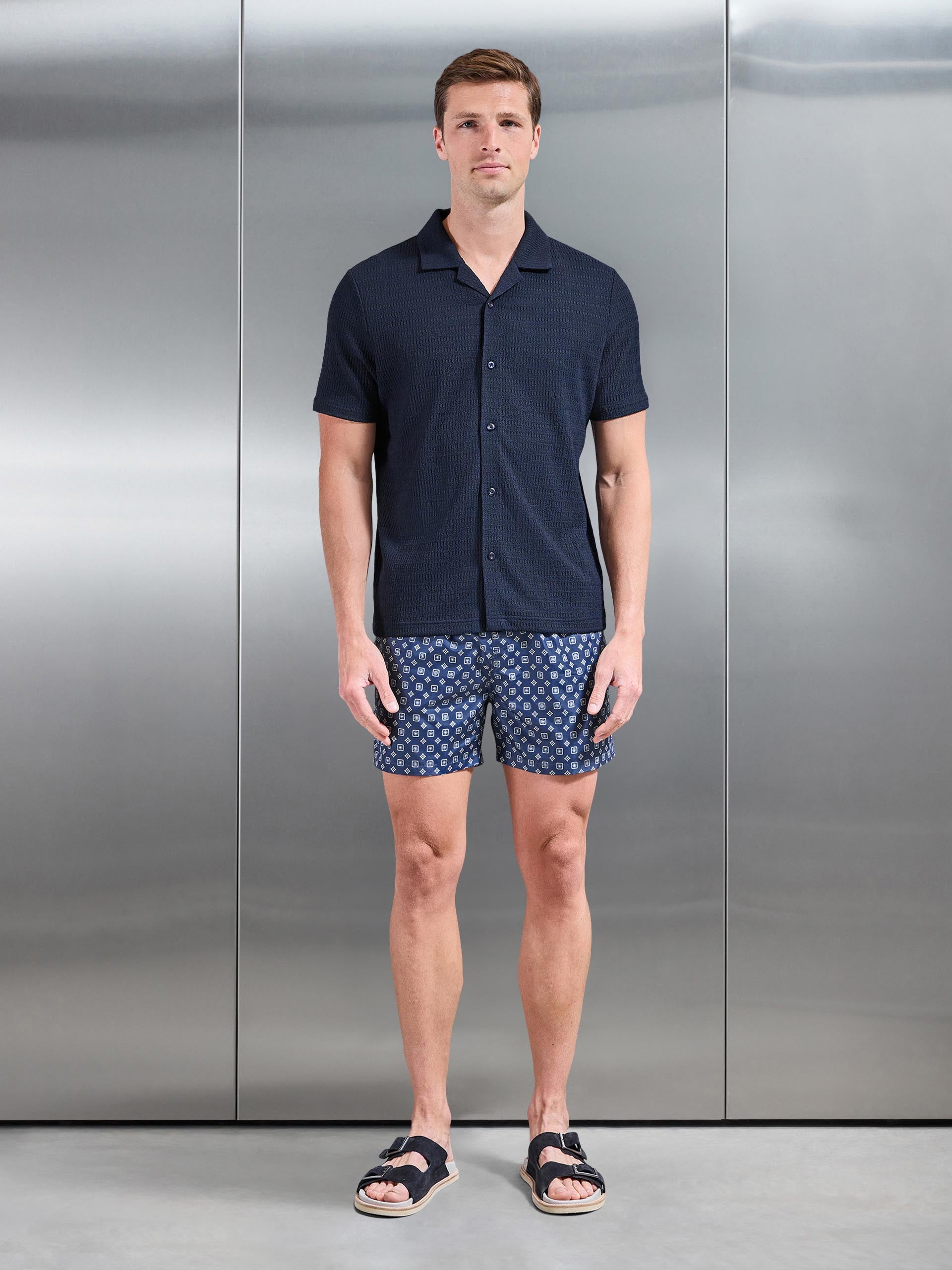 Arlo Drawstring Printed Shell Swim Short in Navy