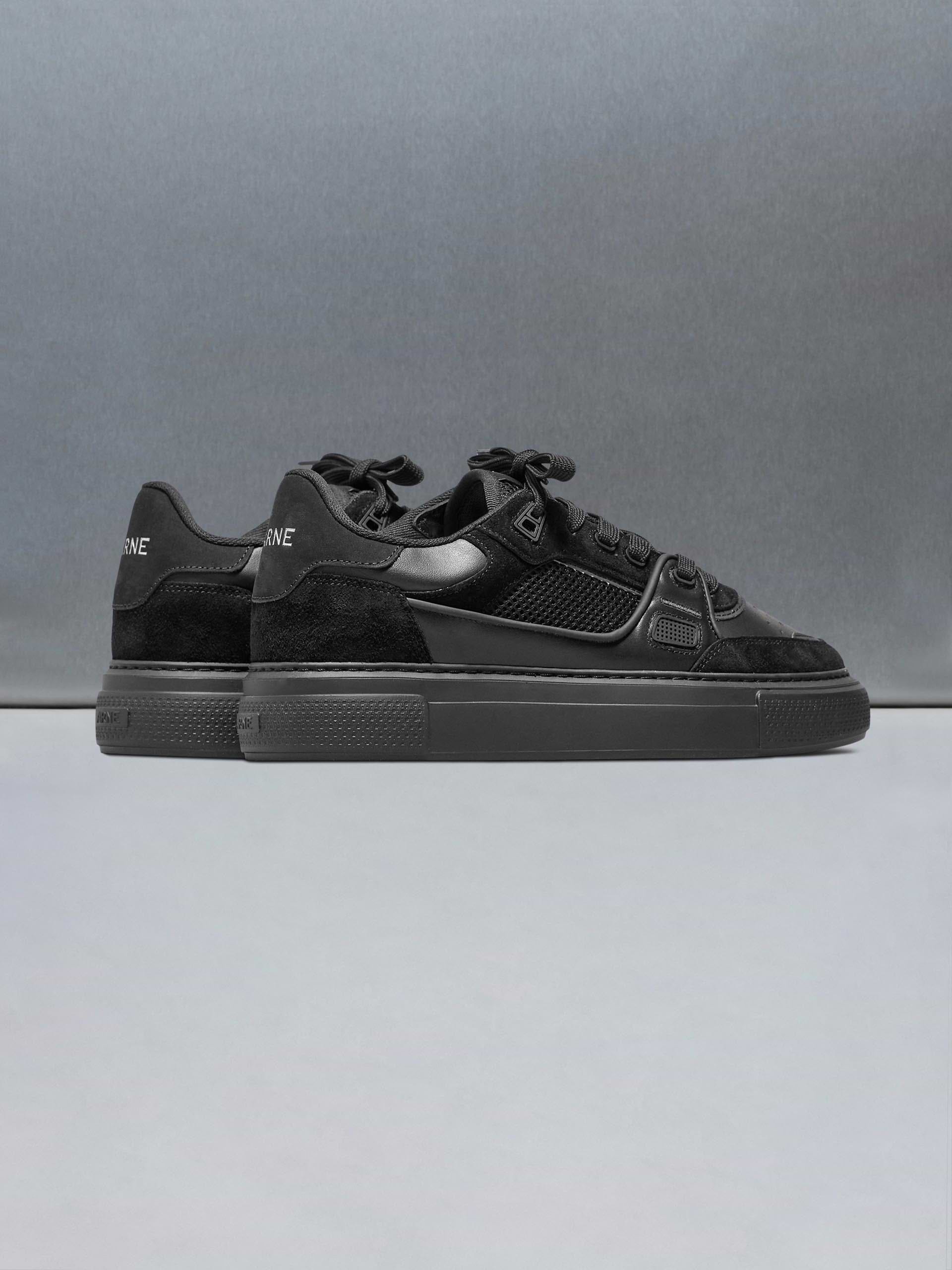 Atlas Trainer in Triple Black