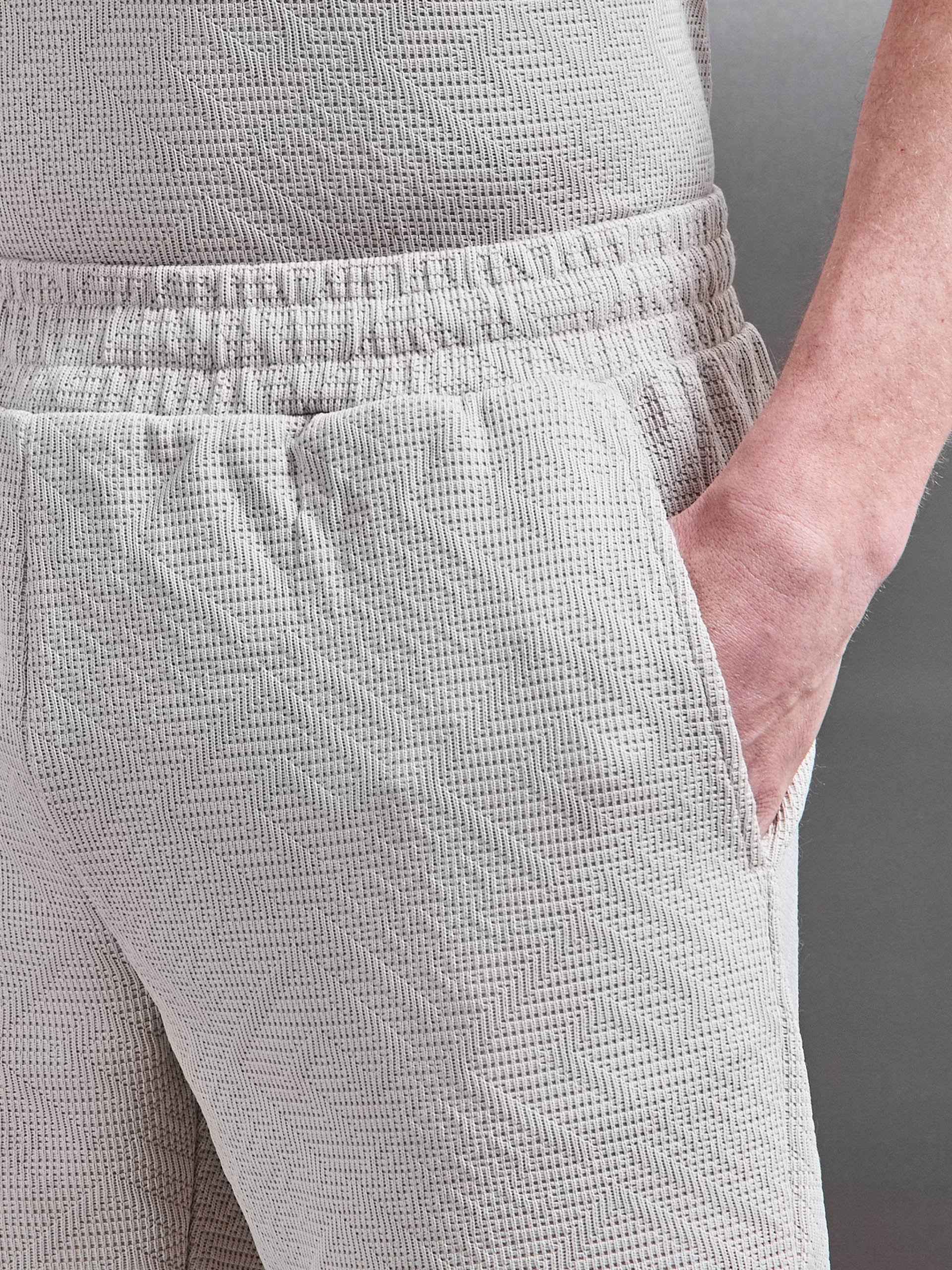 Aztec Short in Stone