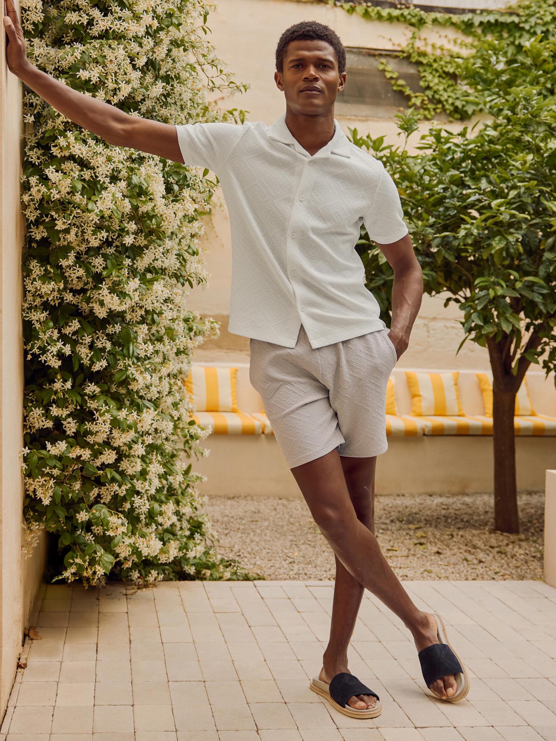 Aztec Textured Short in Stone