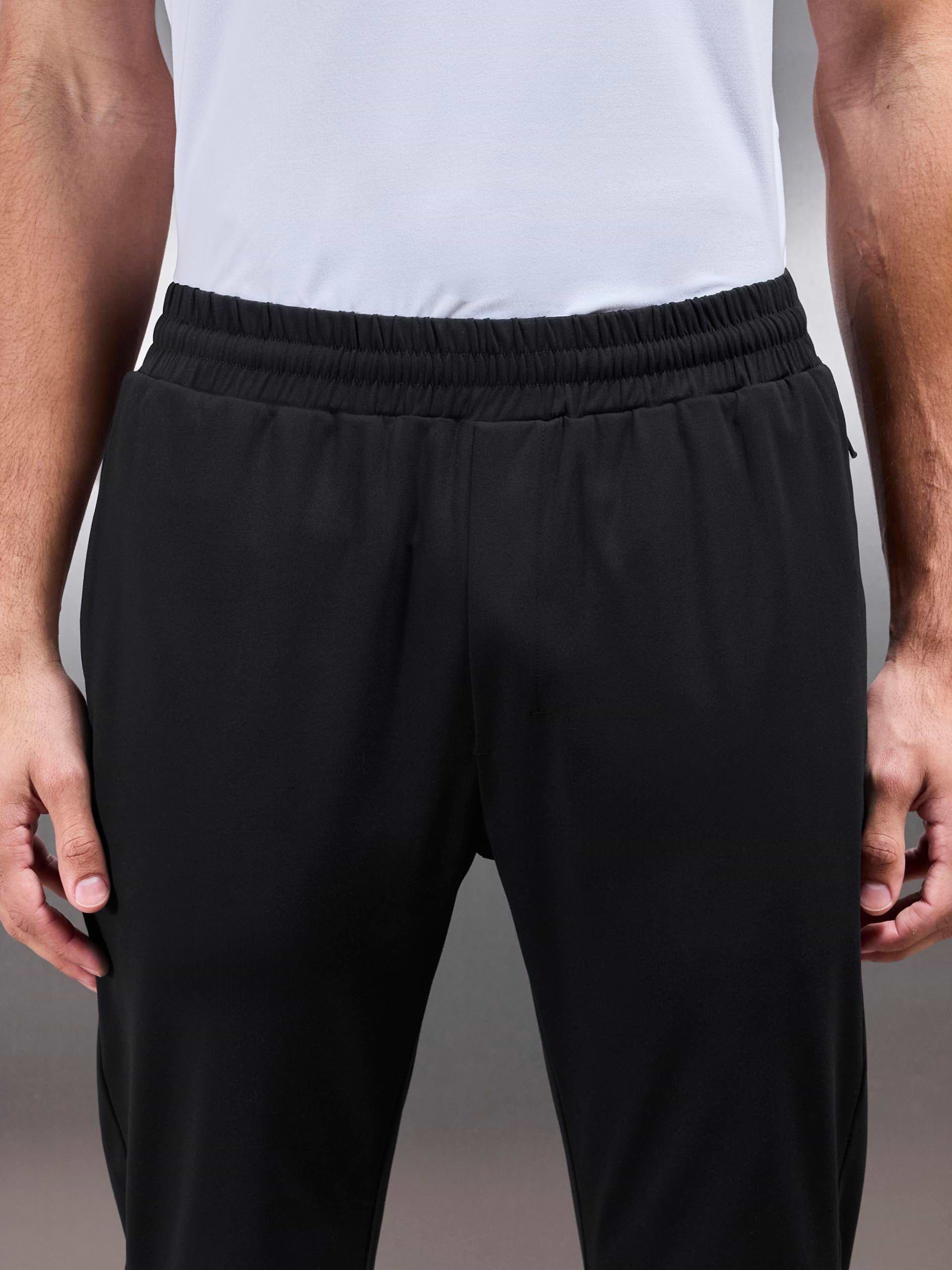 Active Jersey Jogger in Black