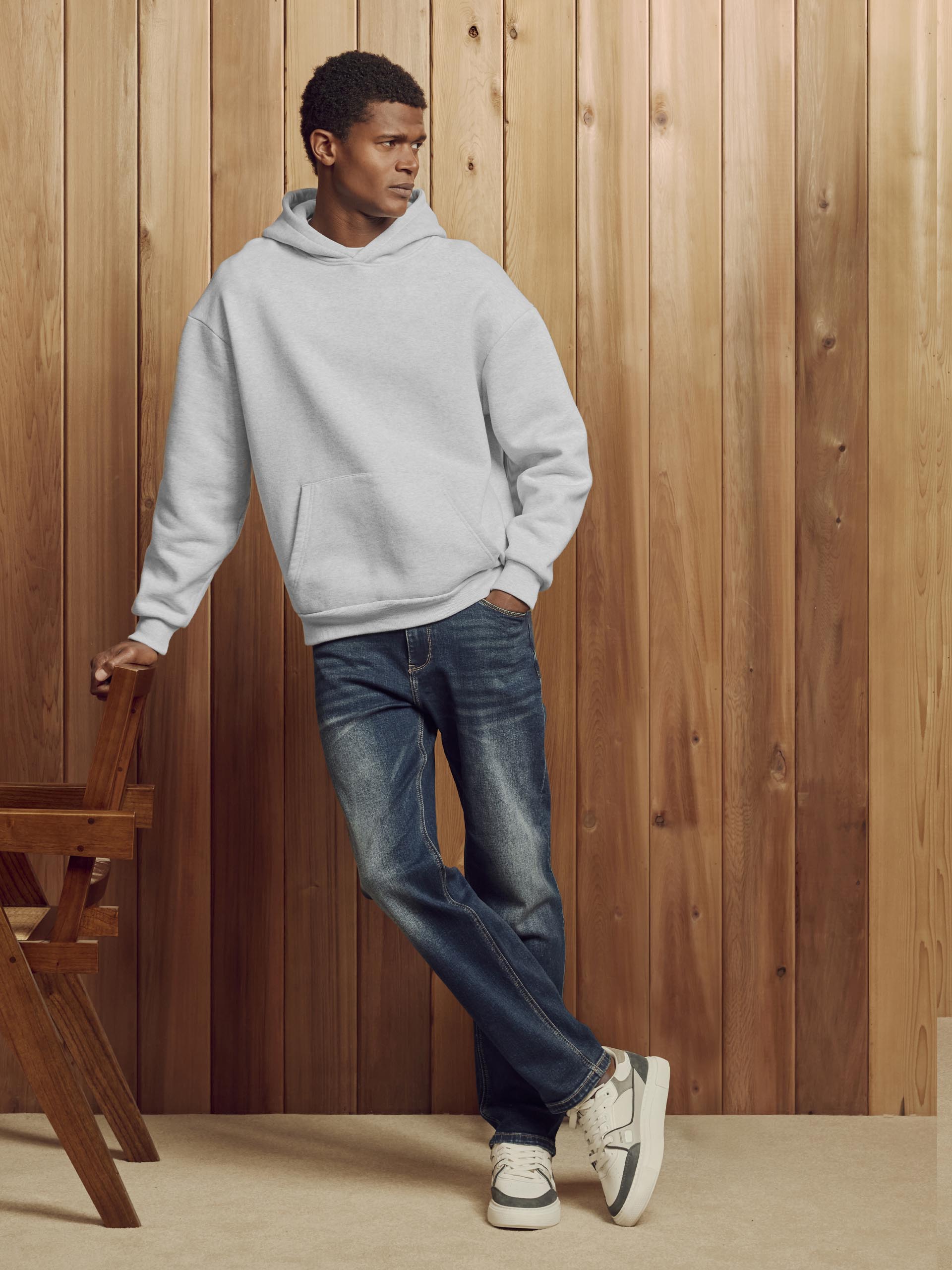 Straight Leg Denim Jeans in Vintage Blue