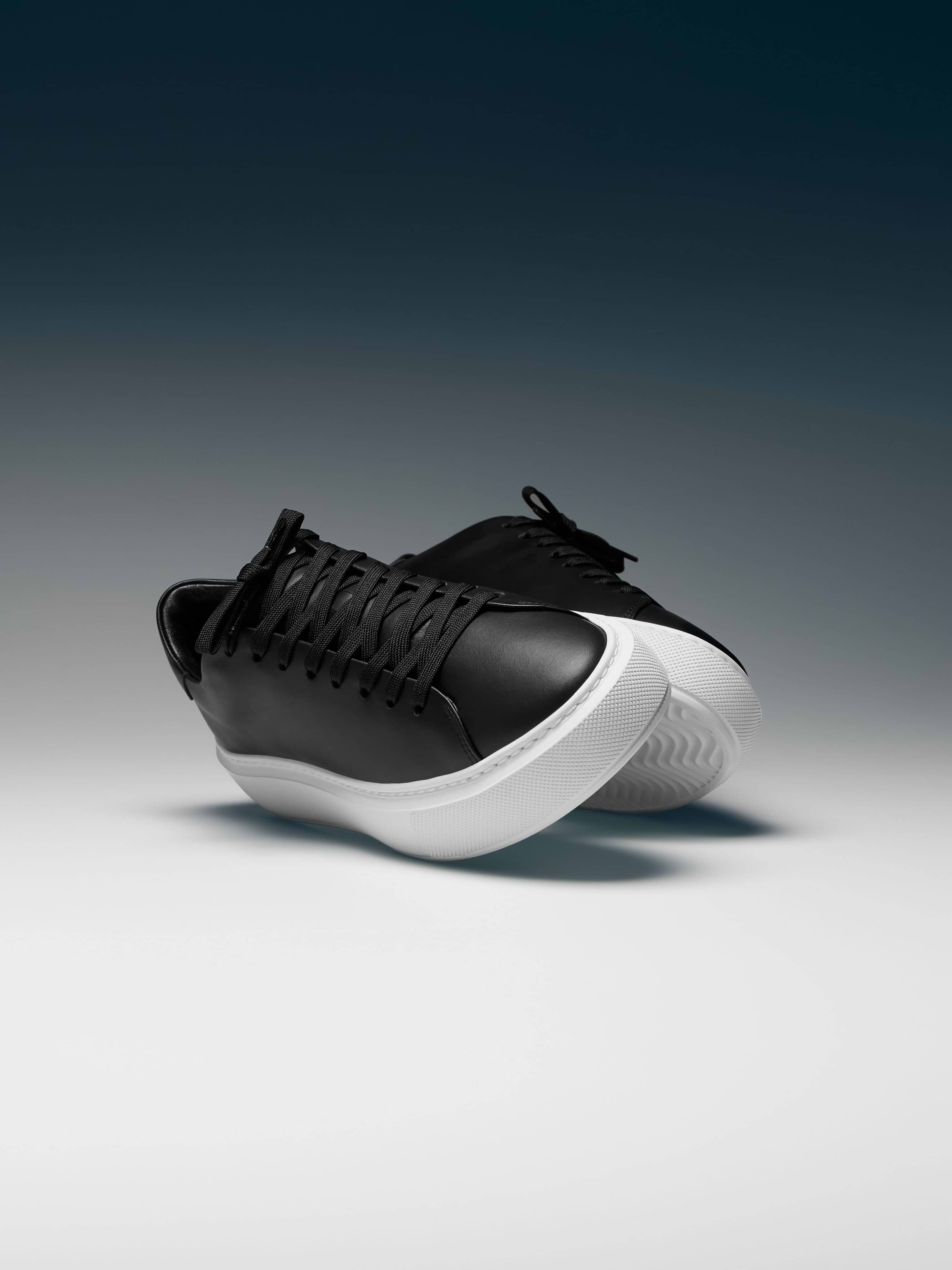 Basic Essential Leather Trainer in Black