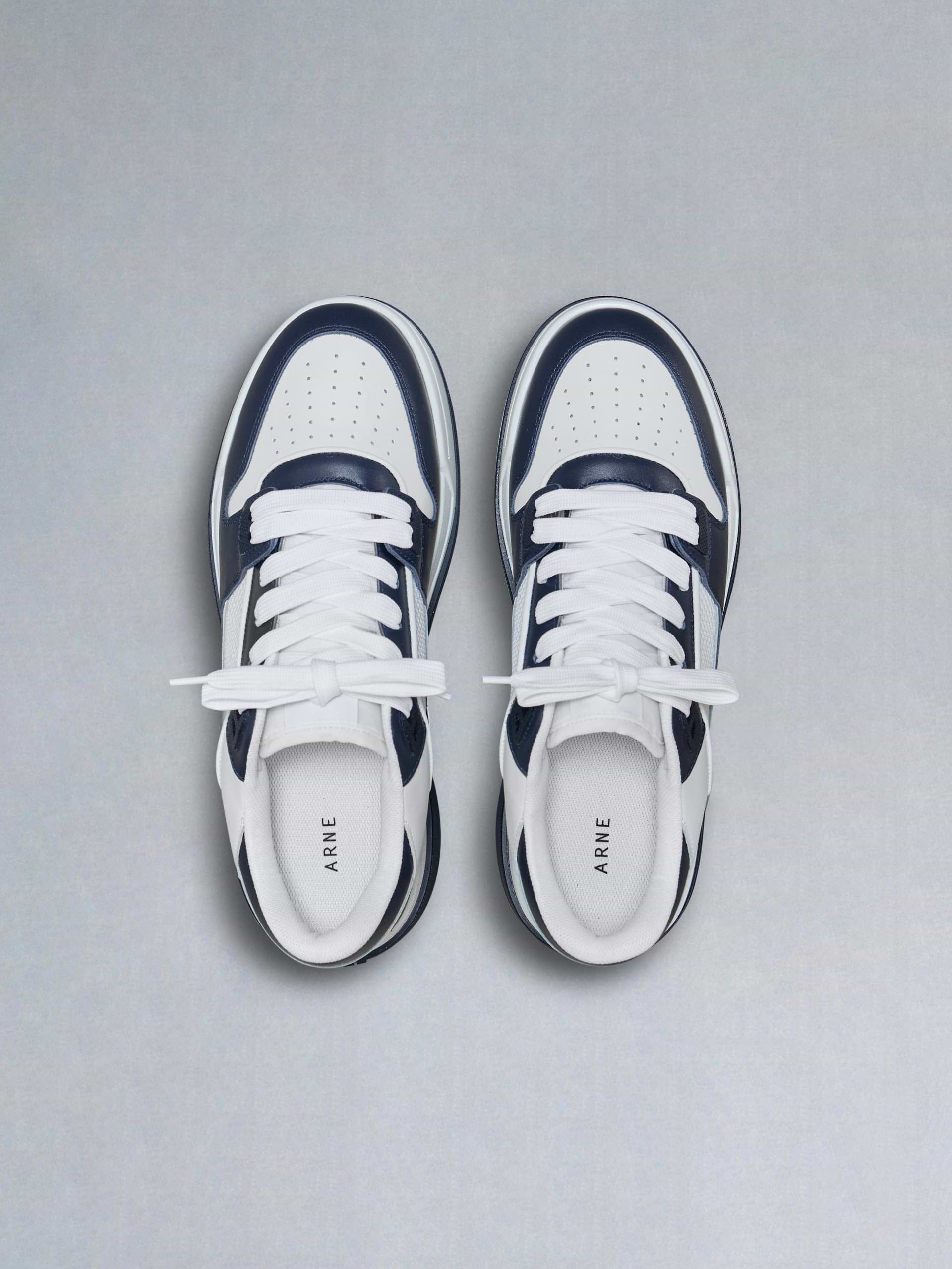 Leather Basket Trainer in White Navy