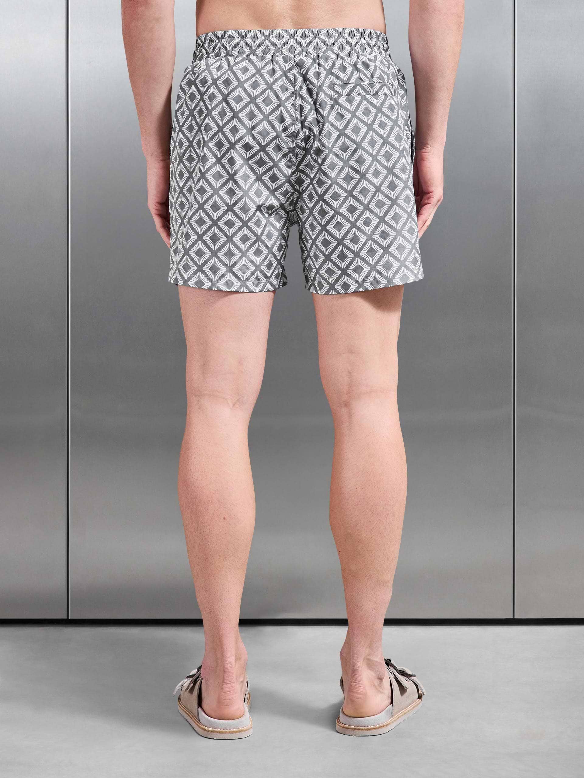 Cabo Drawstring Printed Shell Swim Short in Grey