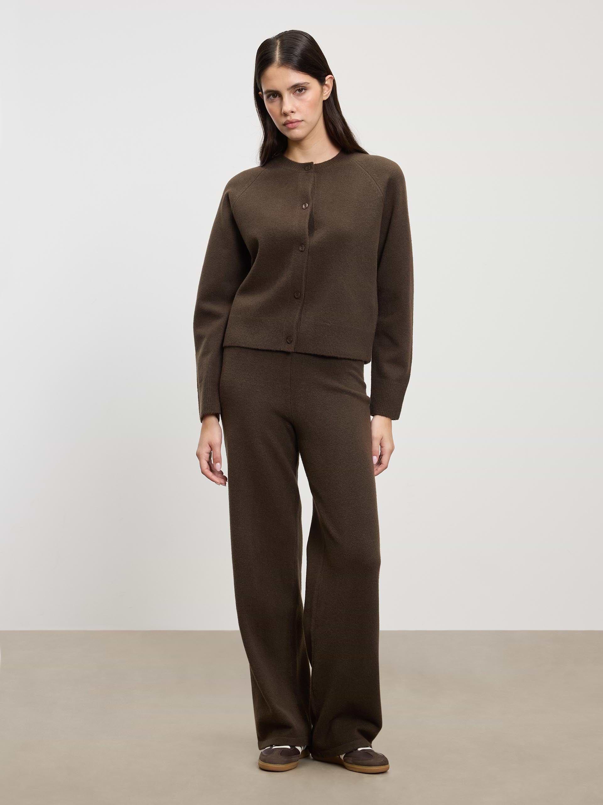 Womens Chunky Knitted Cardigan in Brown