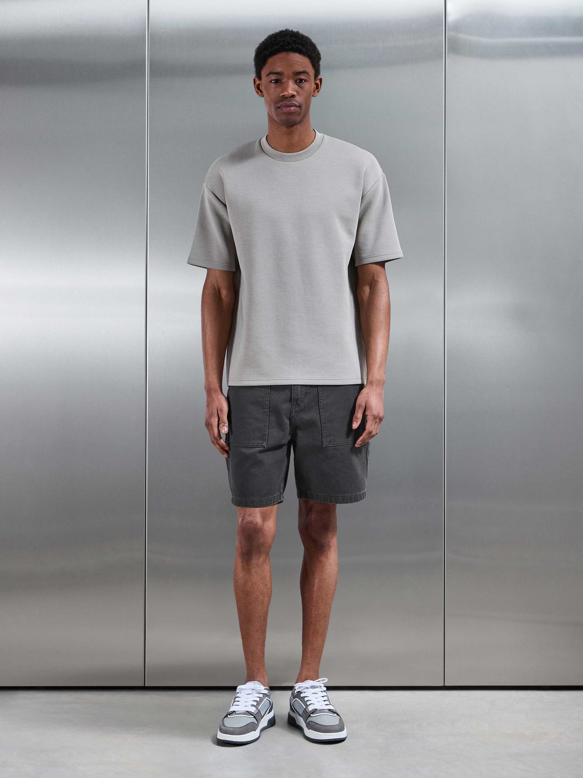 Carpenter Short in Grey