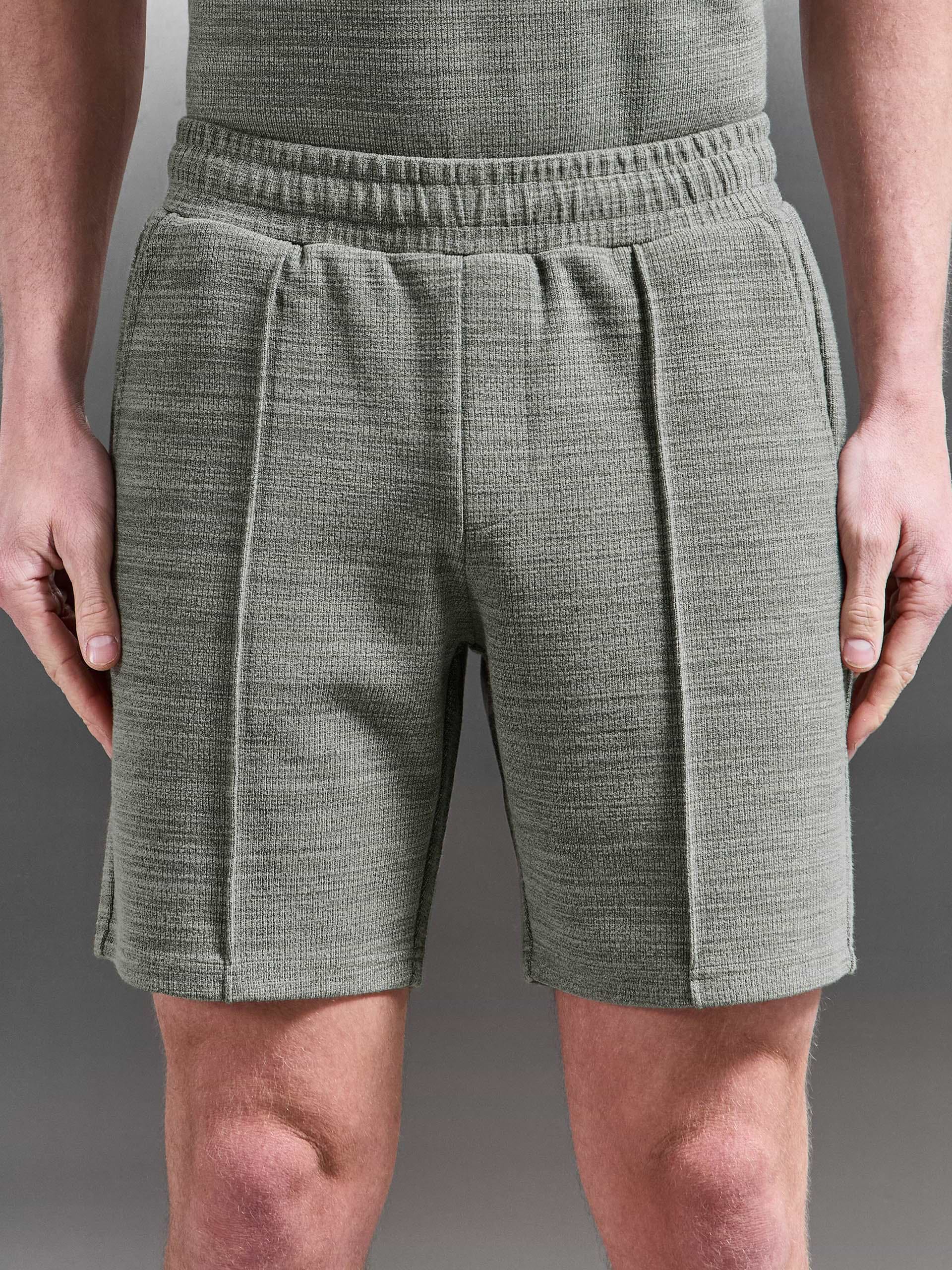 Cavour Textured Short in Olive