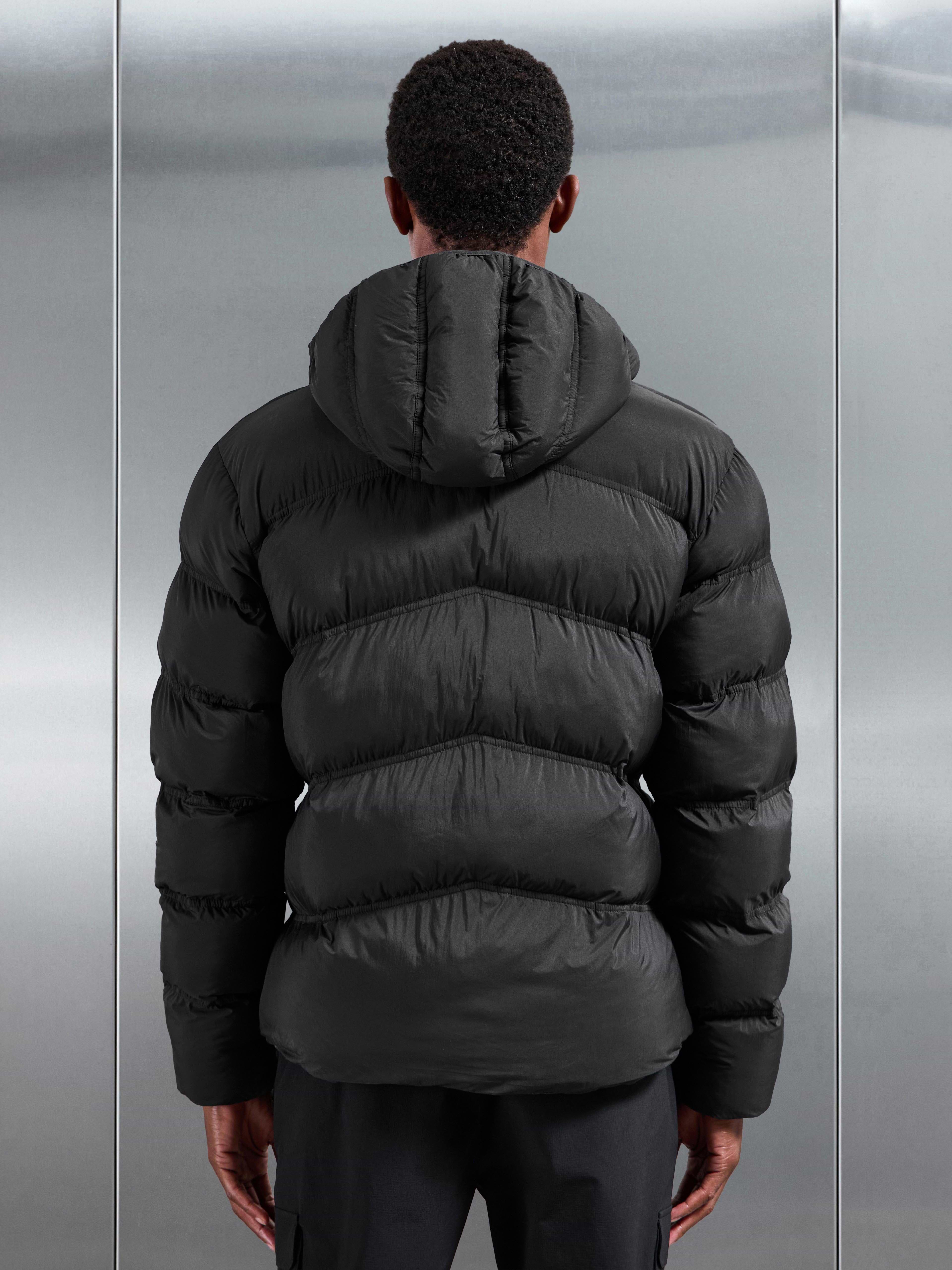 Chevron Puffer Jacket in Black