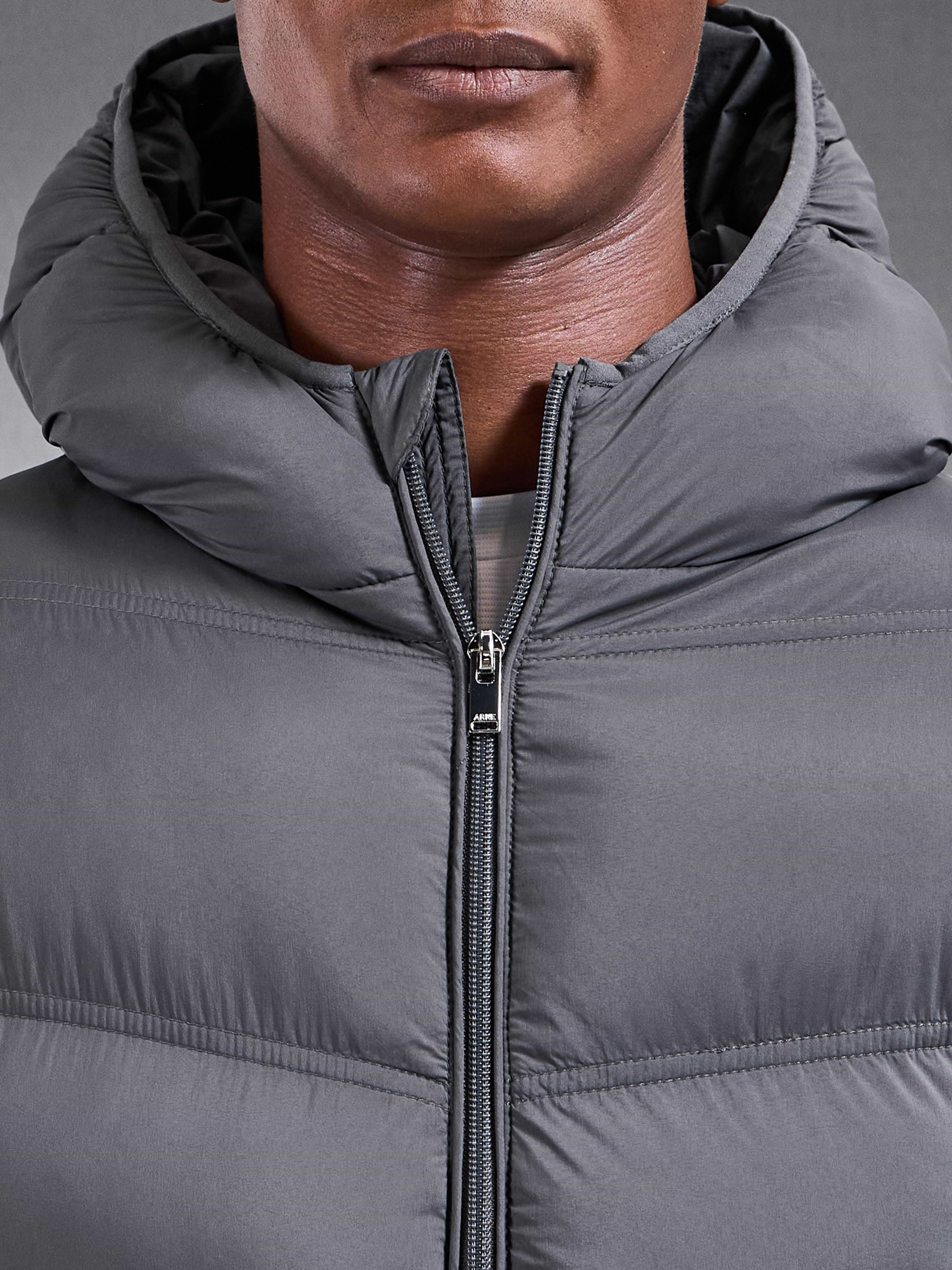 Chevron Puffer Jacket in Grey
