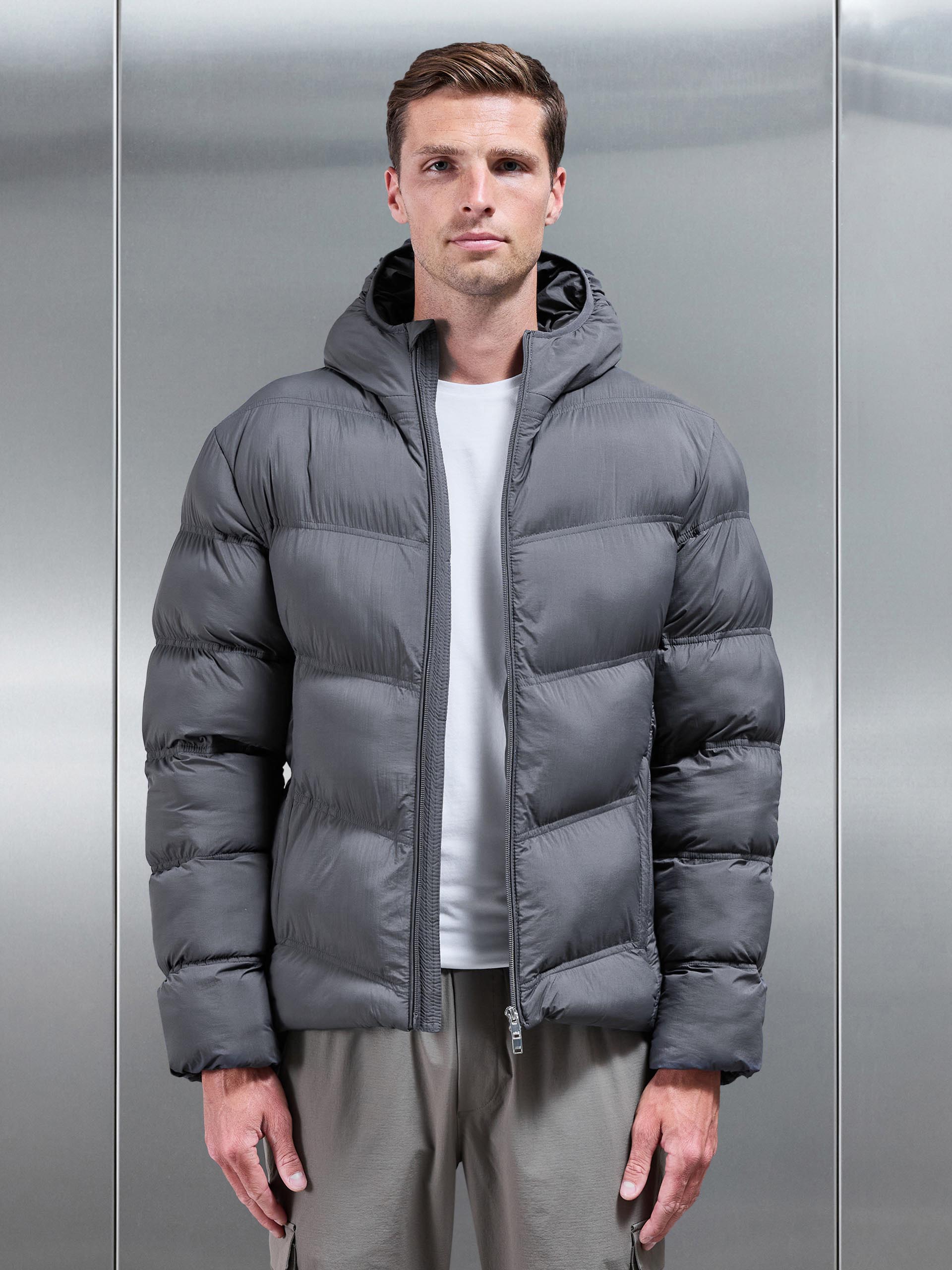 Chevron Puffer Jacket in Grey