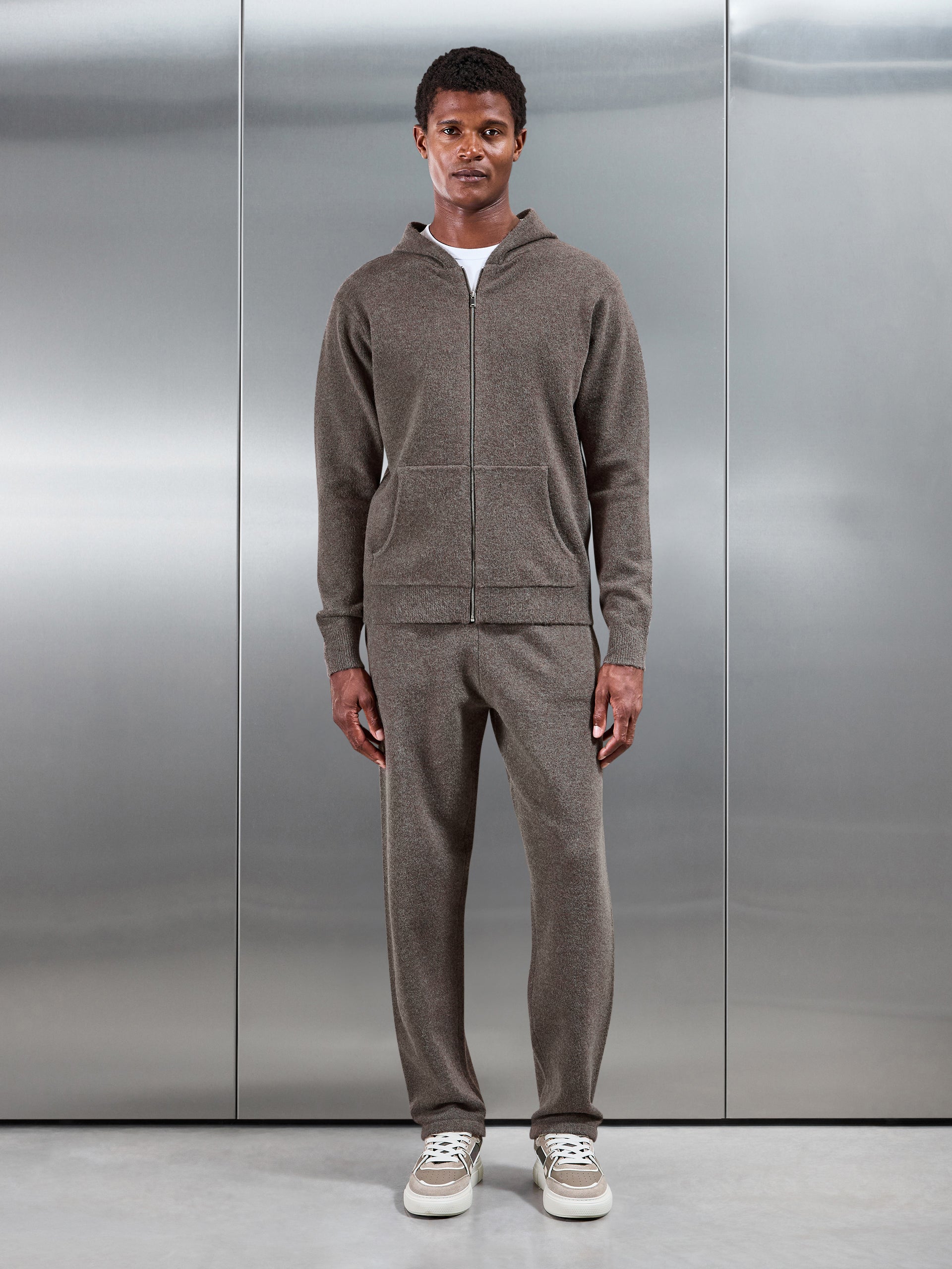 Chunky Wool Straight Leg Jogger in Brown Marl