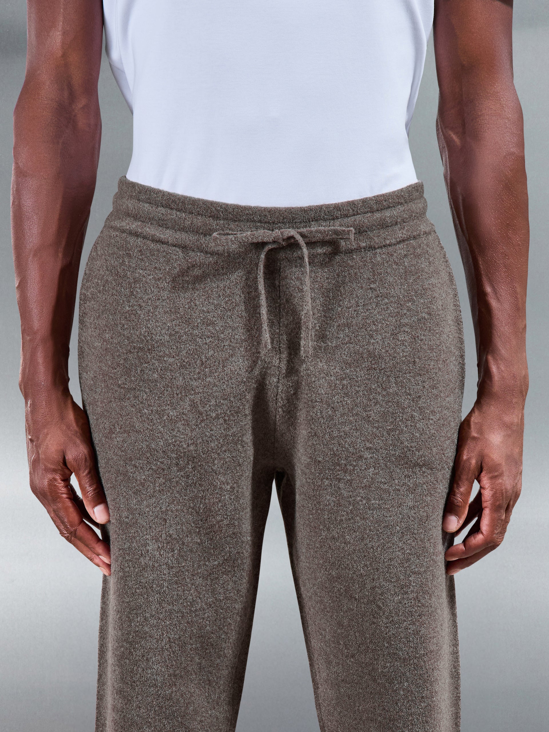 Chunky Wool Straight Leg Jogger in Brown Marl