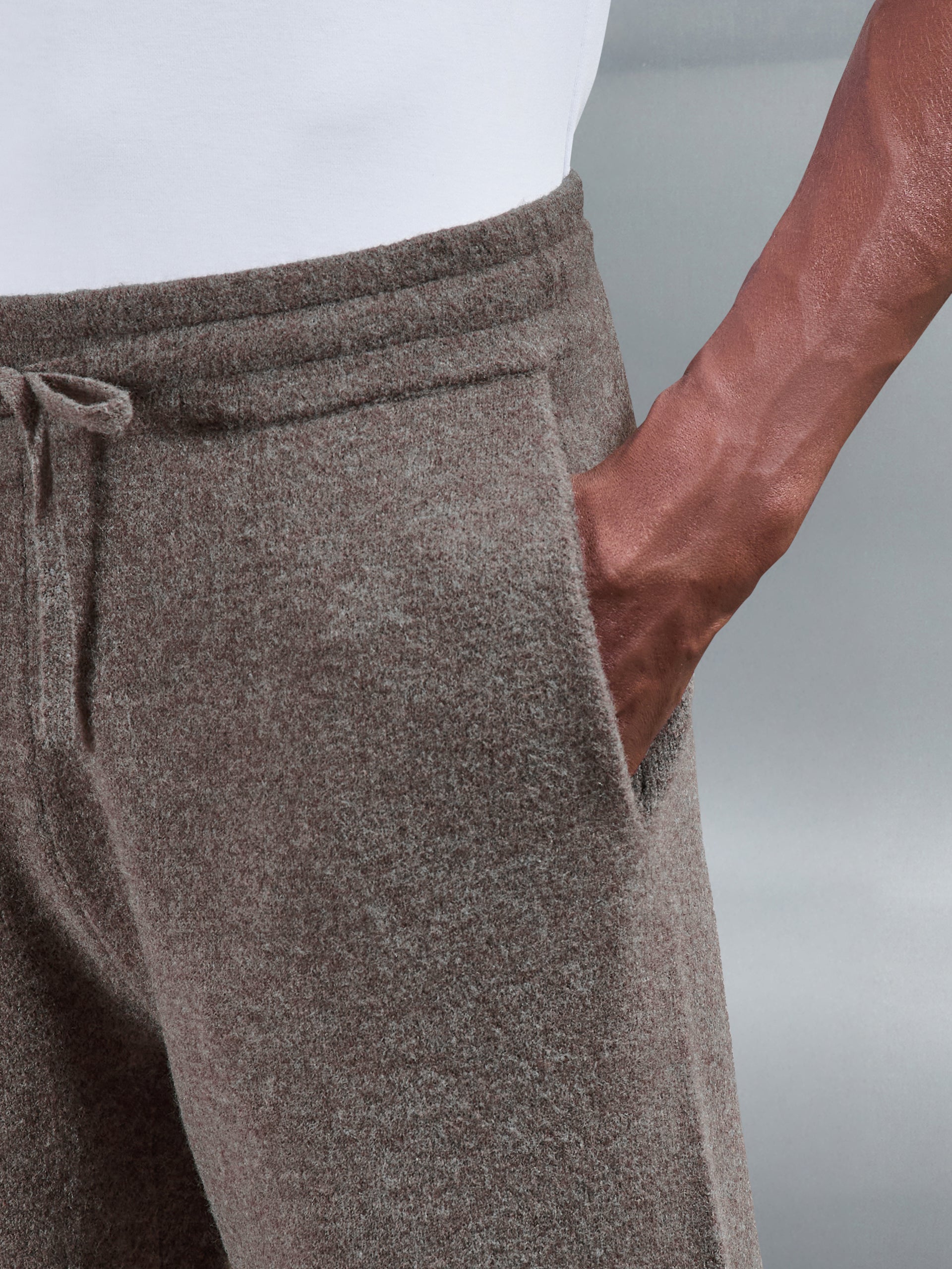 Chunky Wool Straight Leg Jogger in Brown Marl